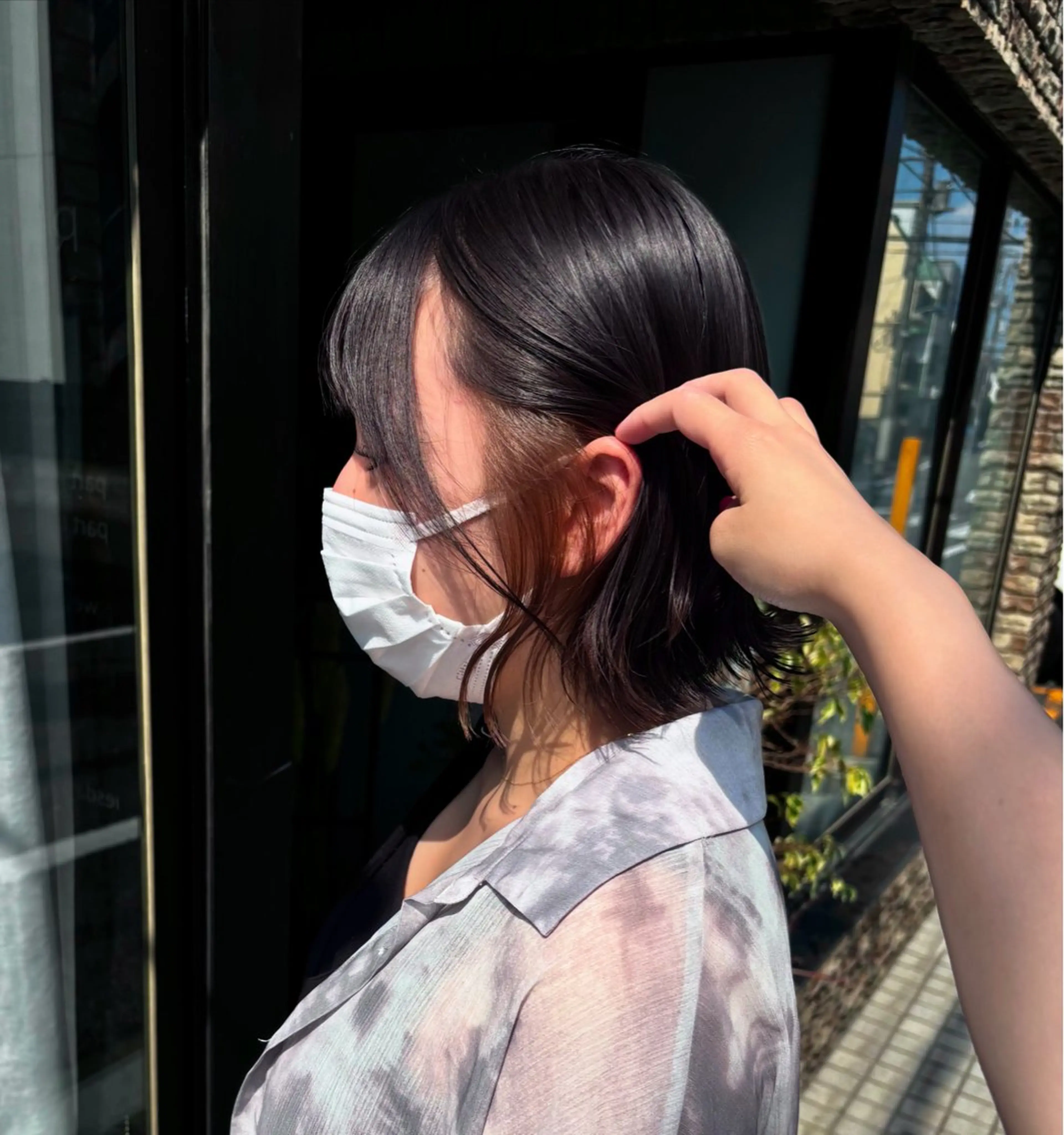 ショート カラー イヤリングカラー ヘアカラー 🍒サクラ🍒 /透明感カラー/艶髪のヘアスタイル