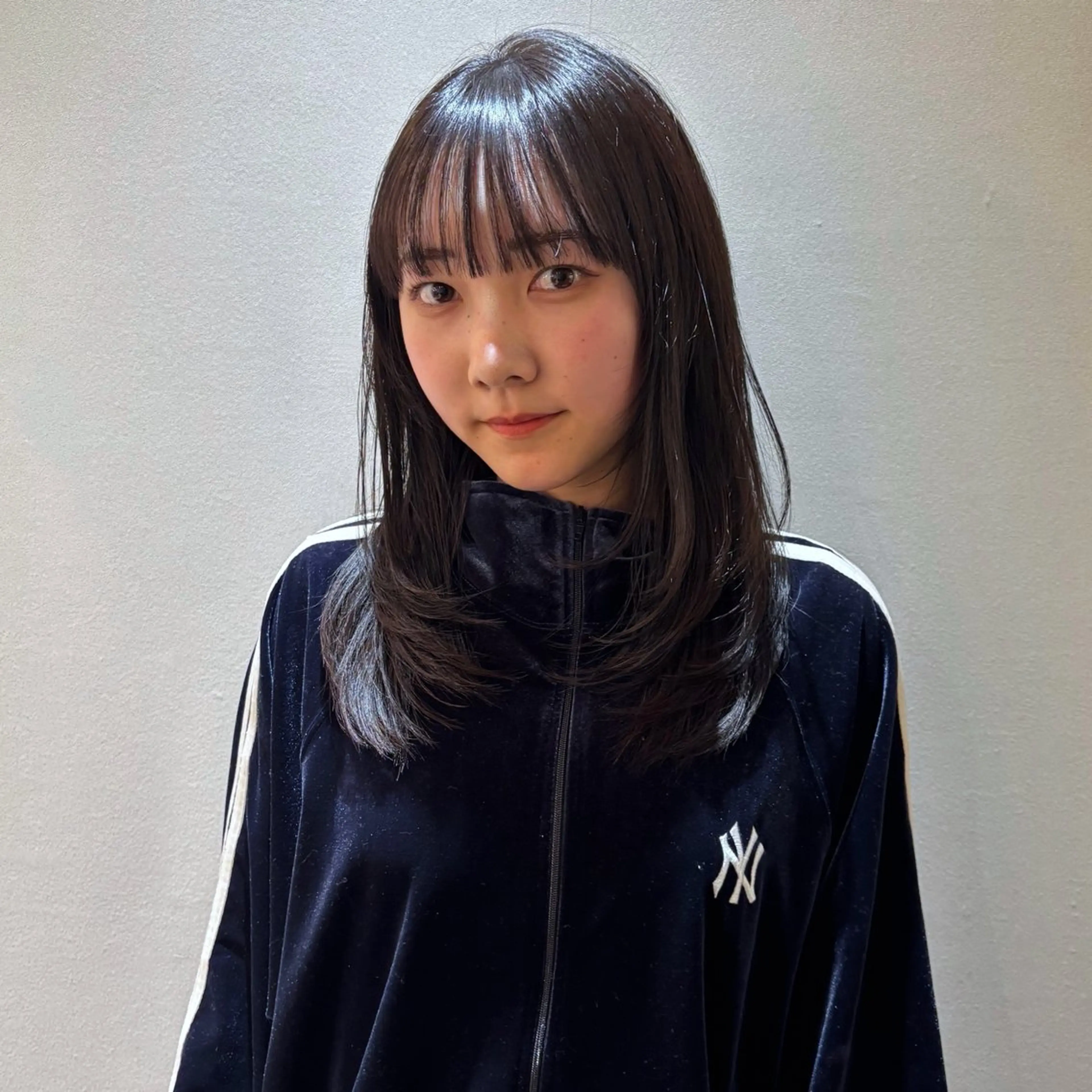 セミロング カラー 透明感カラー グレージュ🐰透明感 カラー🫧akihoのヘアスタイル