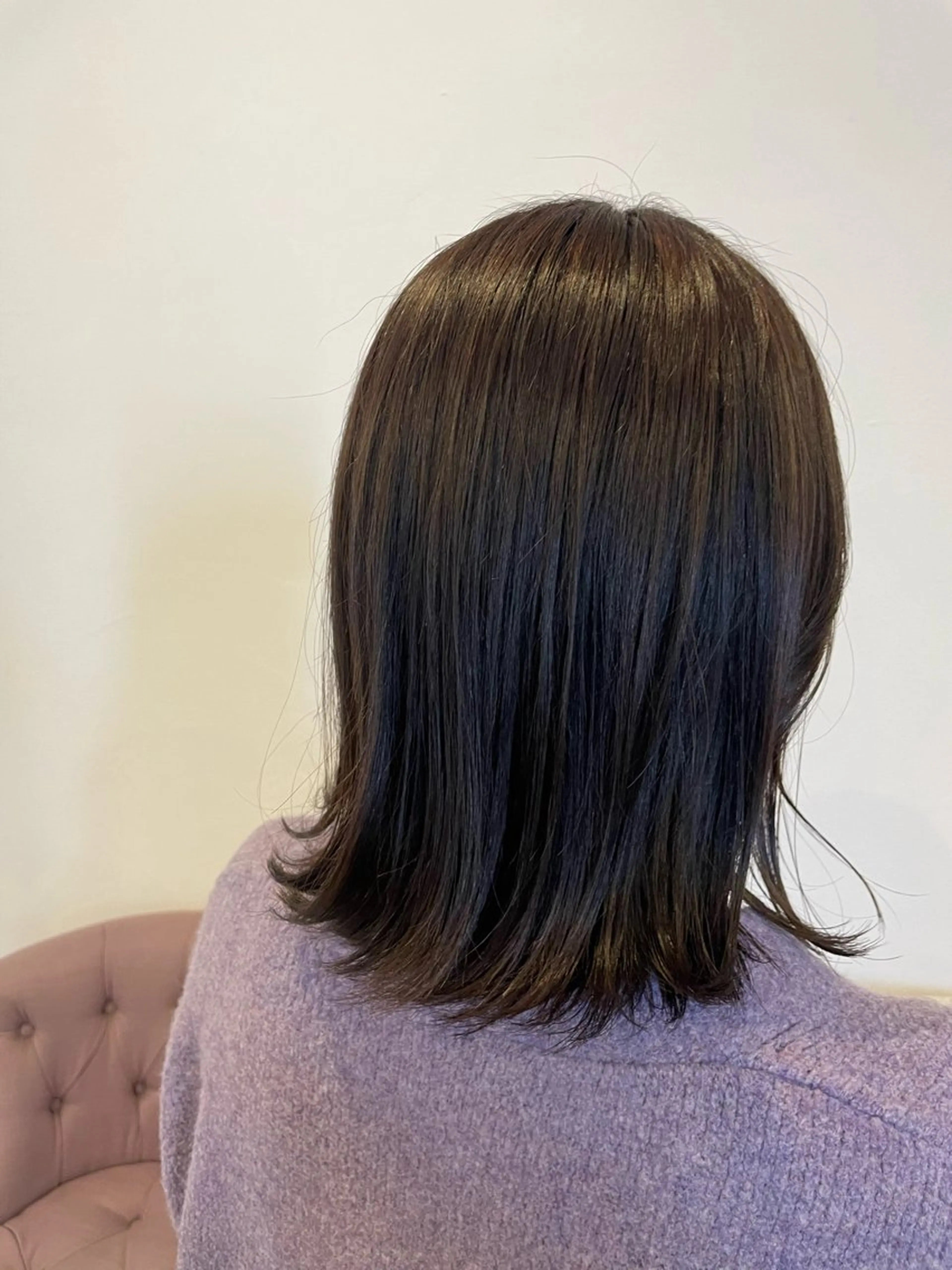 ミディアム カラー アッシュ アッシュブラウン ブリーチ ブラウンカラー 透明感カラー カット 梨子🐣艶カラー🌈 ダメージレス💖のヘアスタイル