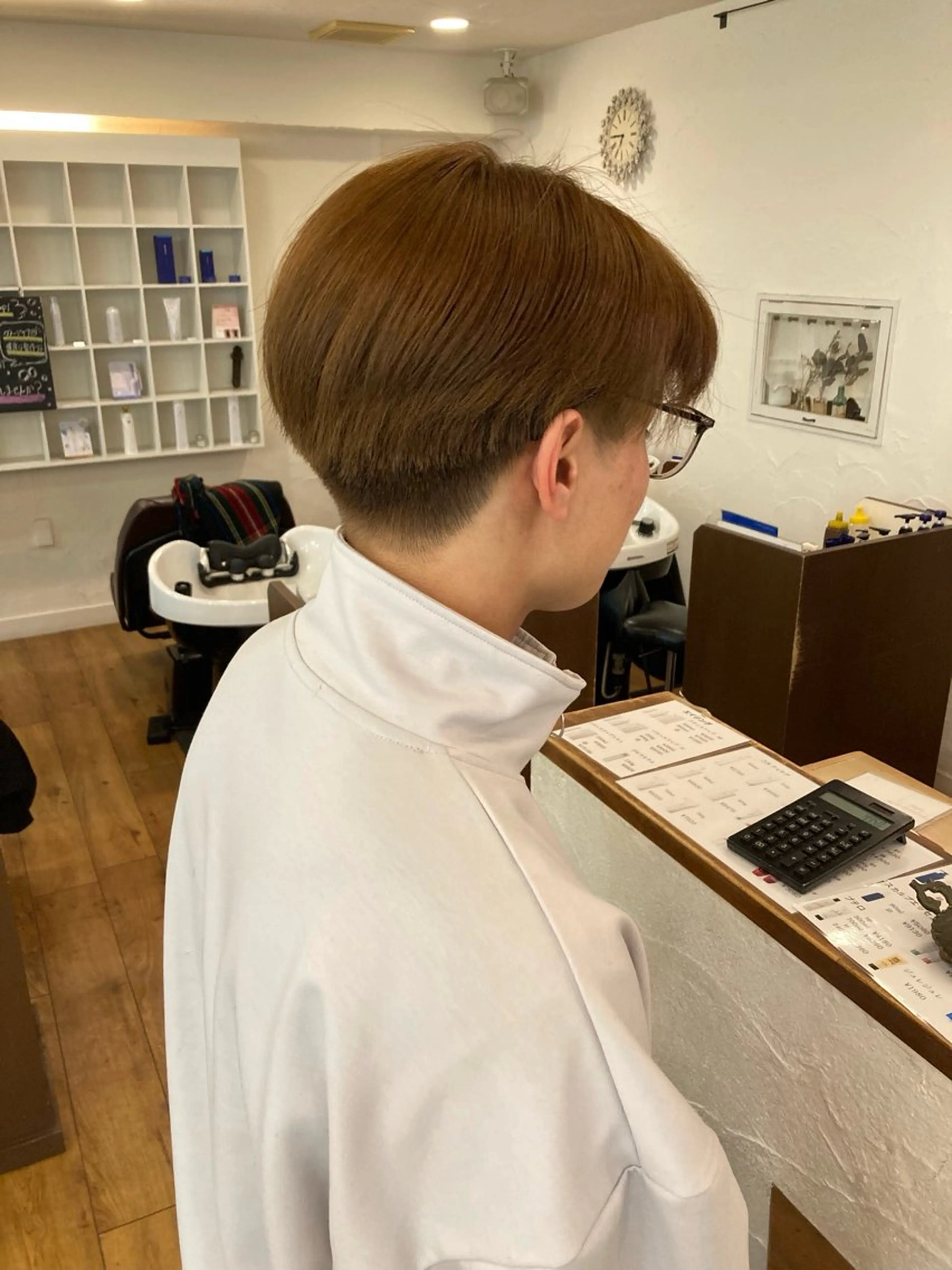 ショート カラー メンズ ブラウンカラー マロンブラウン 靏 美咲のヘアスタイル