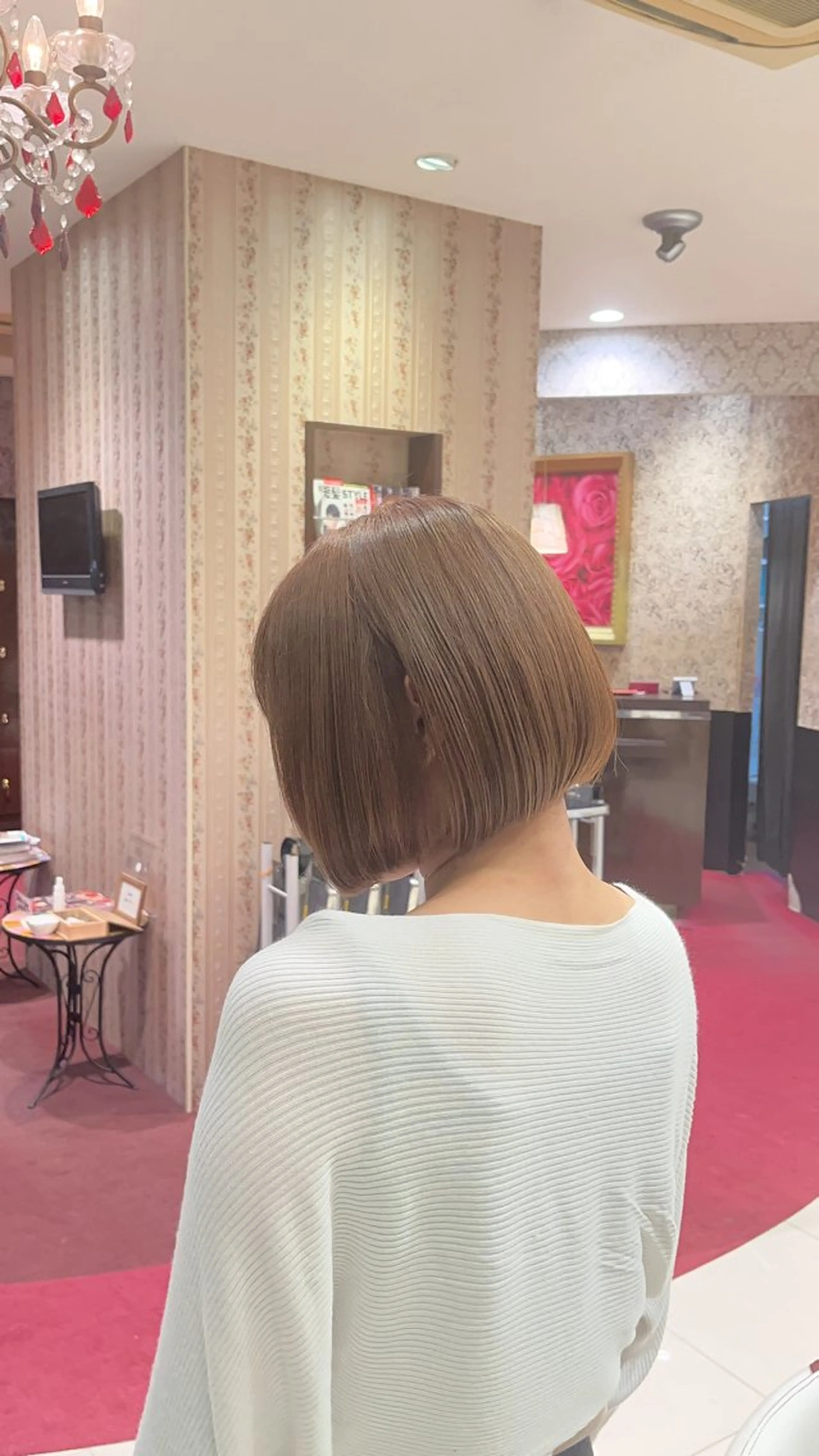 ショート カラー ブリーチ ケアブリーチ ボブ 縮毛/髪質改善 上野颯太のヘアスタイル