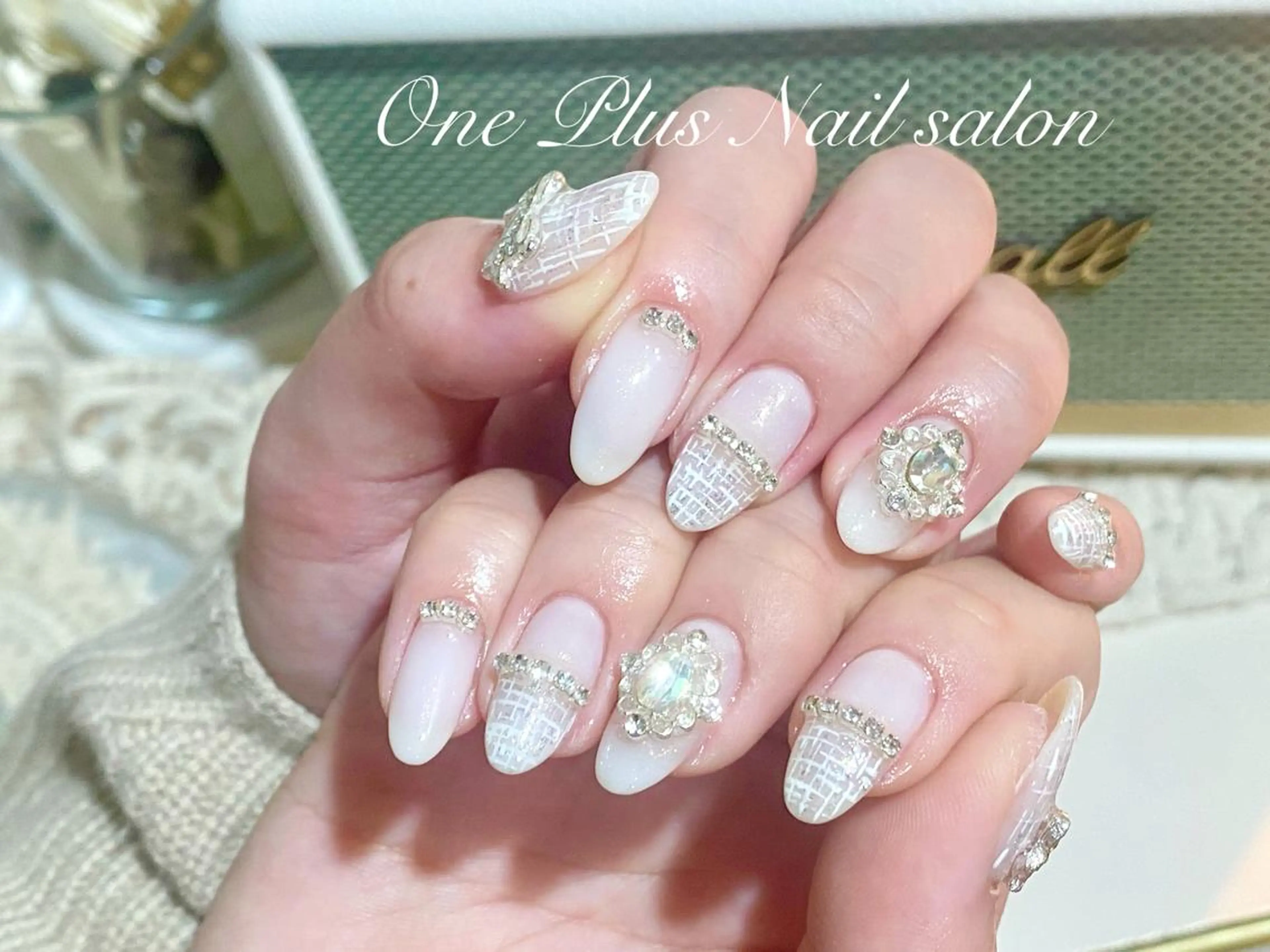 ネイル One Plus Nail Salonのネイルデザイン