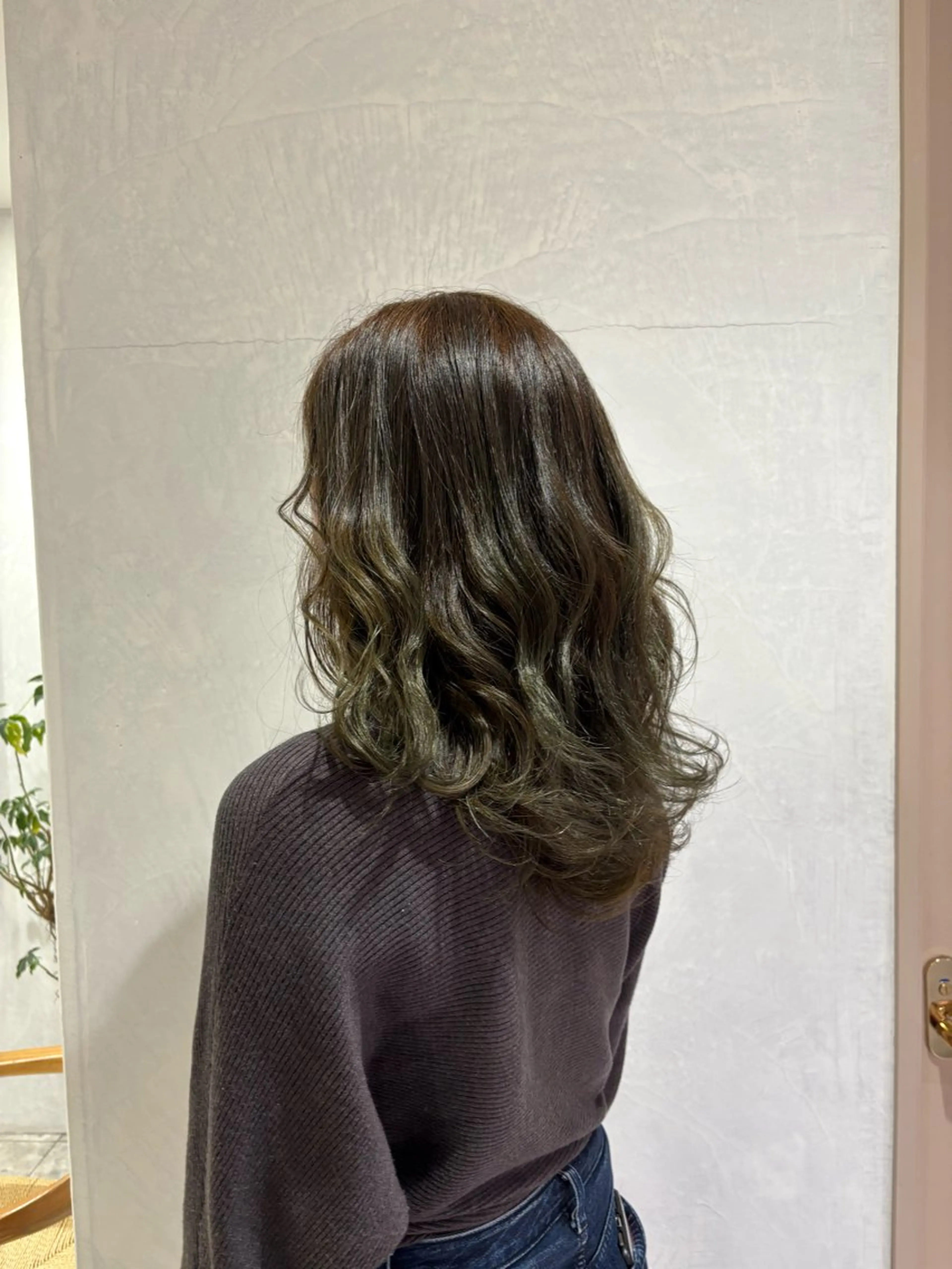セミロング 小林 篤滋郎のヘアスタイル