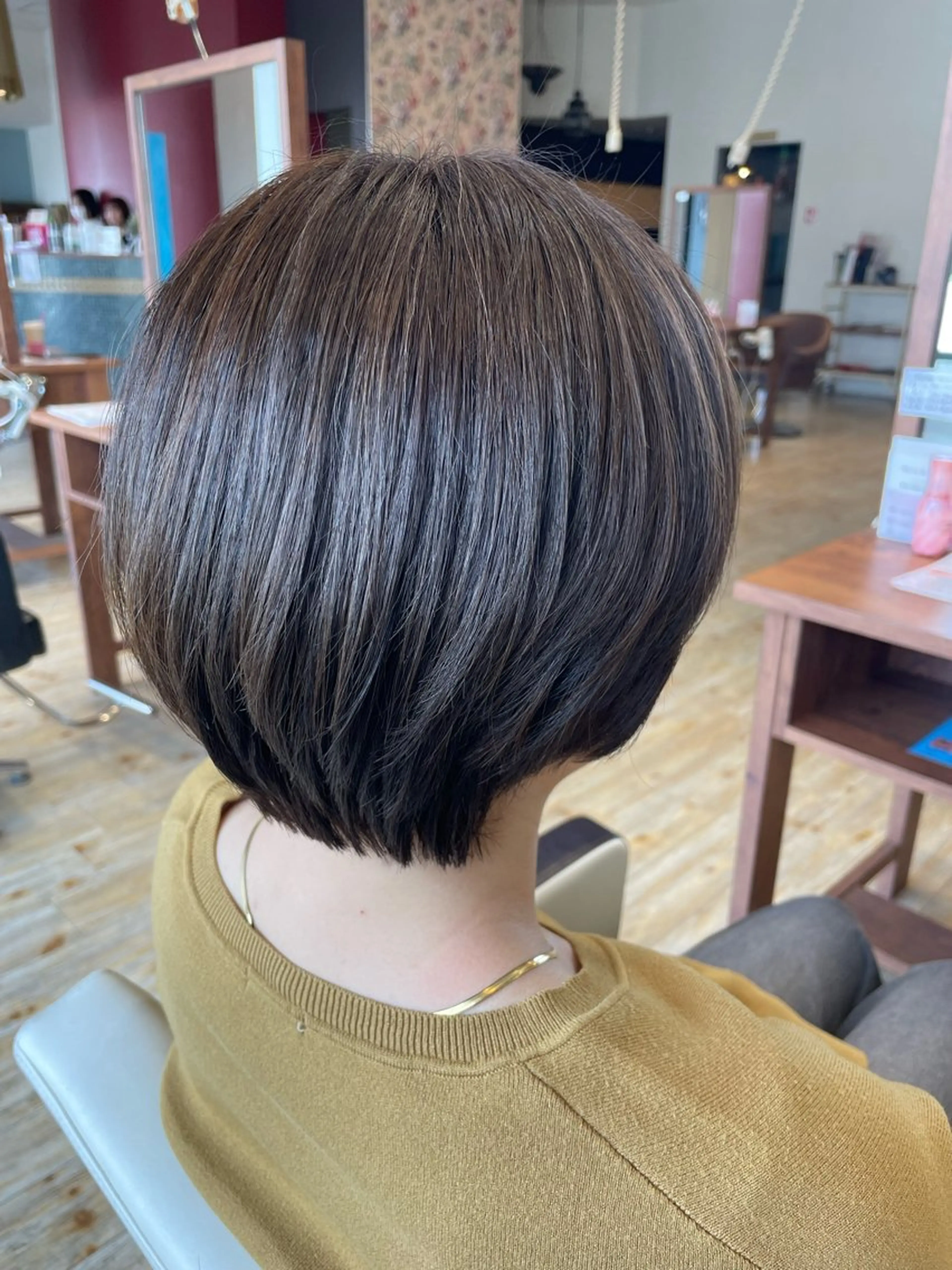 ショート 高橋 彩のヘアスタイル