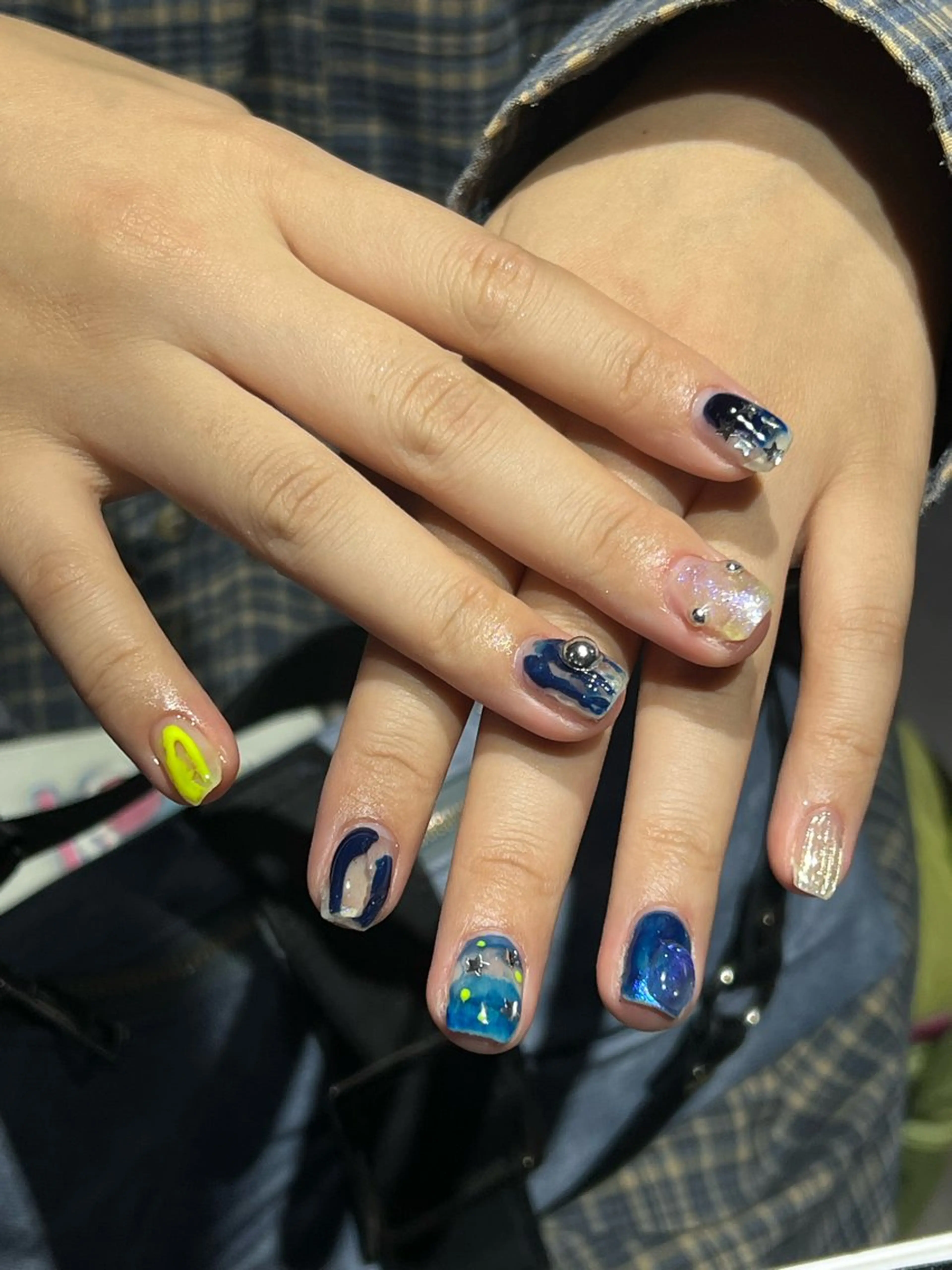 ネイル ハンドネイル Hata nail 🎀個性派ニュアンスのネイルデザイン