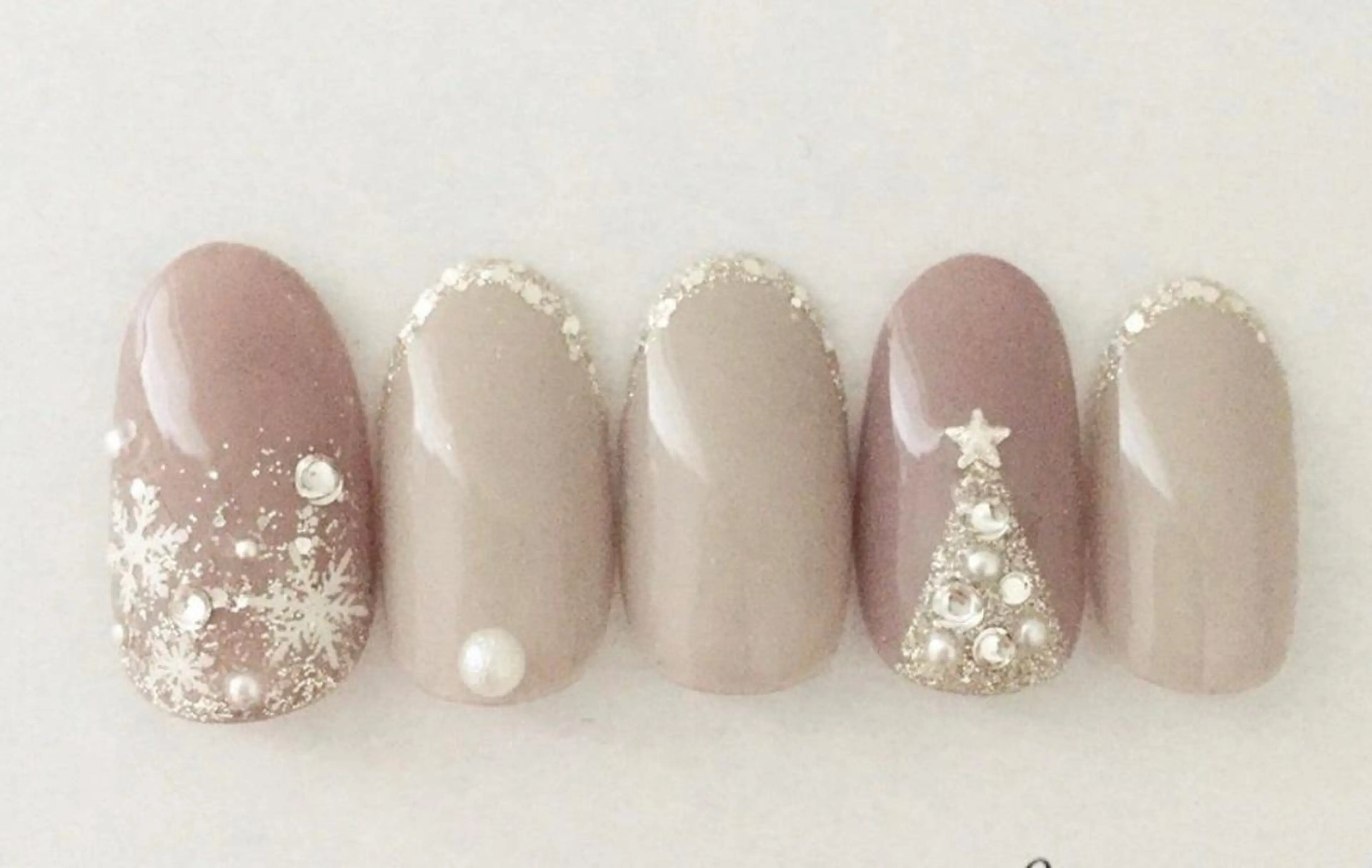 ネイル ハンドネイル ゲン レイカのネイルデザイン