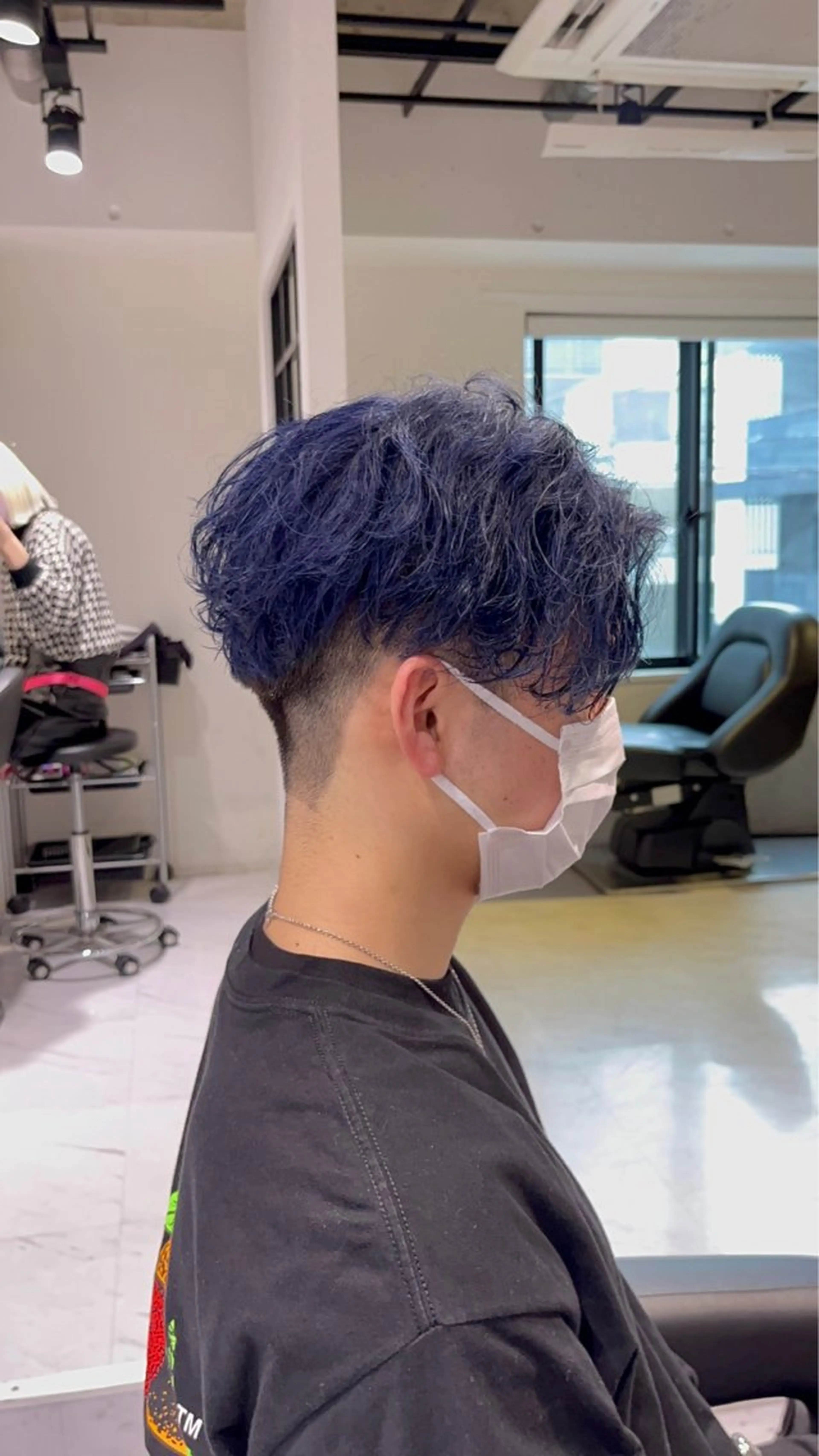 カラー パーマ メンズ メンズパーマ 黒髪 ブルーカラー ブルーブラック ayu ♥のマツエク・マツパデザイン