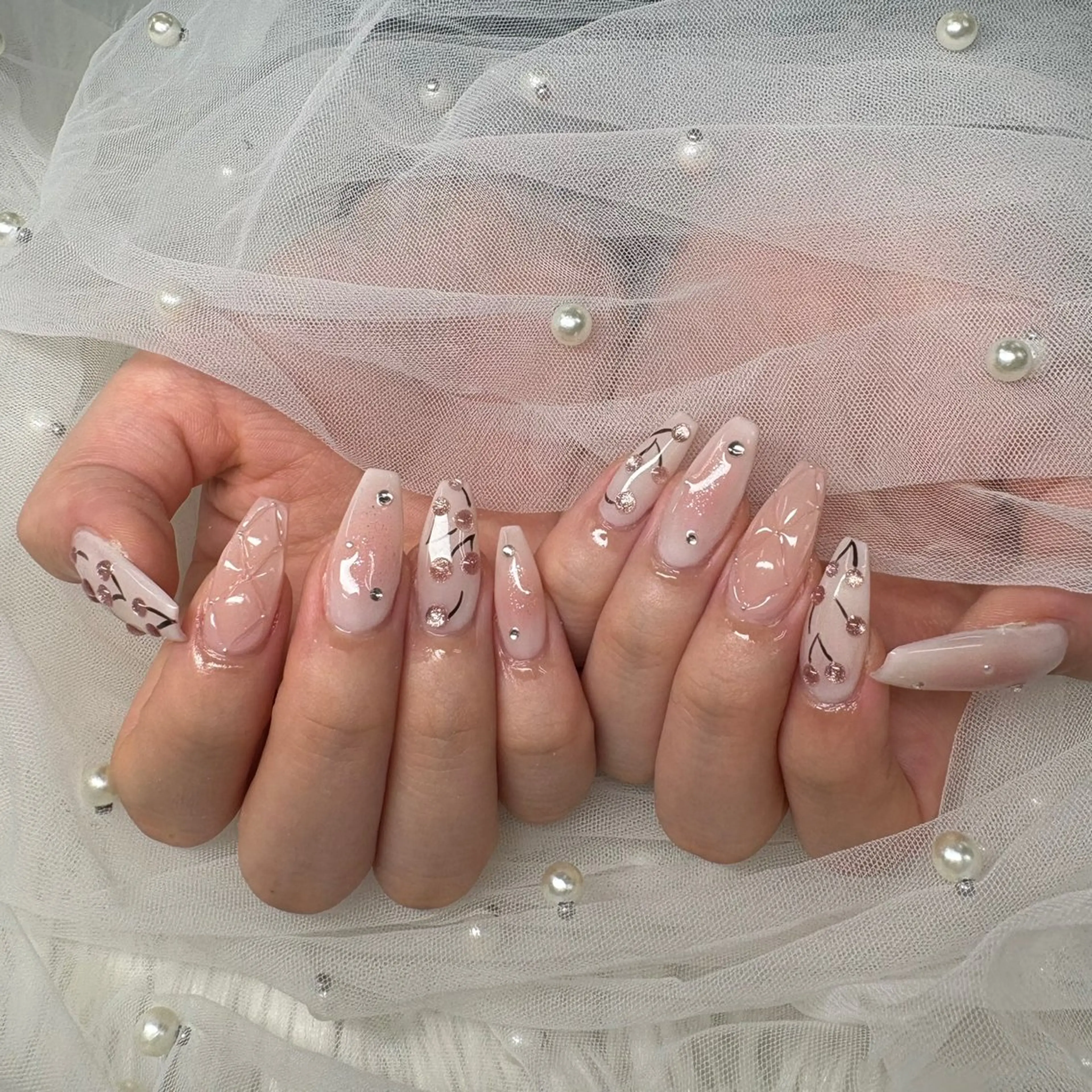 ネイル ハンドネイル SHION  のネイルデザイン