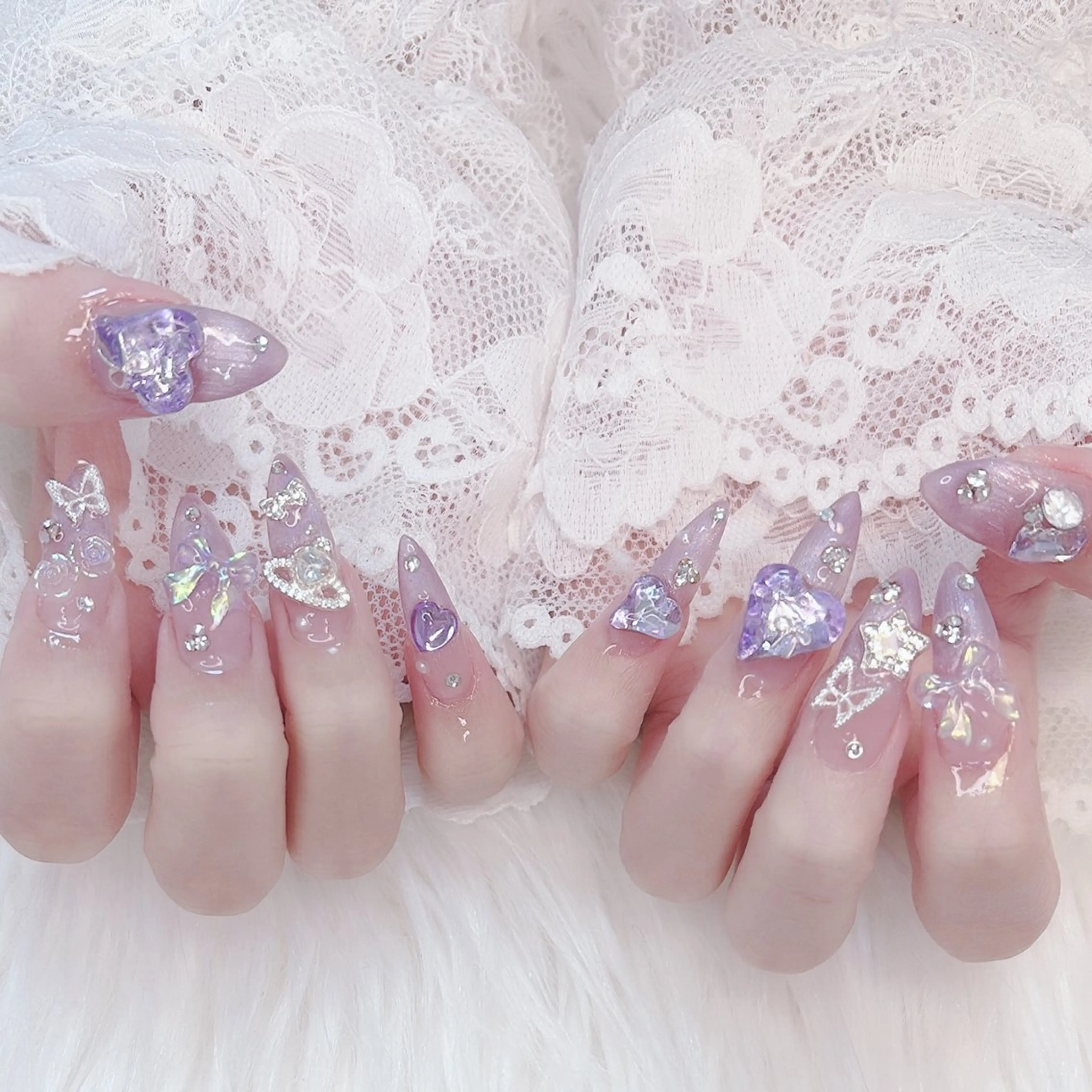 ネイル フレンチネイル ガーリー グラデーション ロングネイル マグネットネイル ハンドネイル ハンドケア mini nailのネイルデザイン