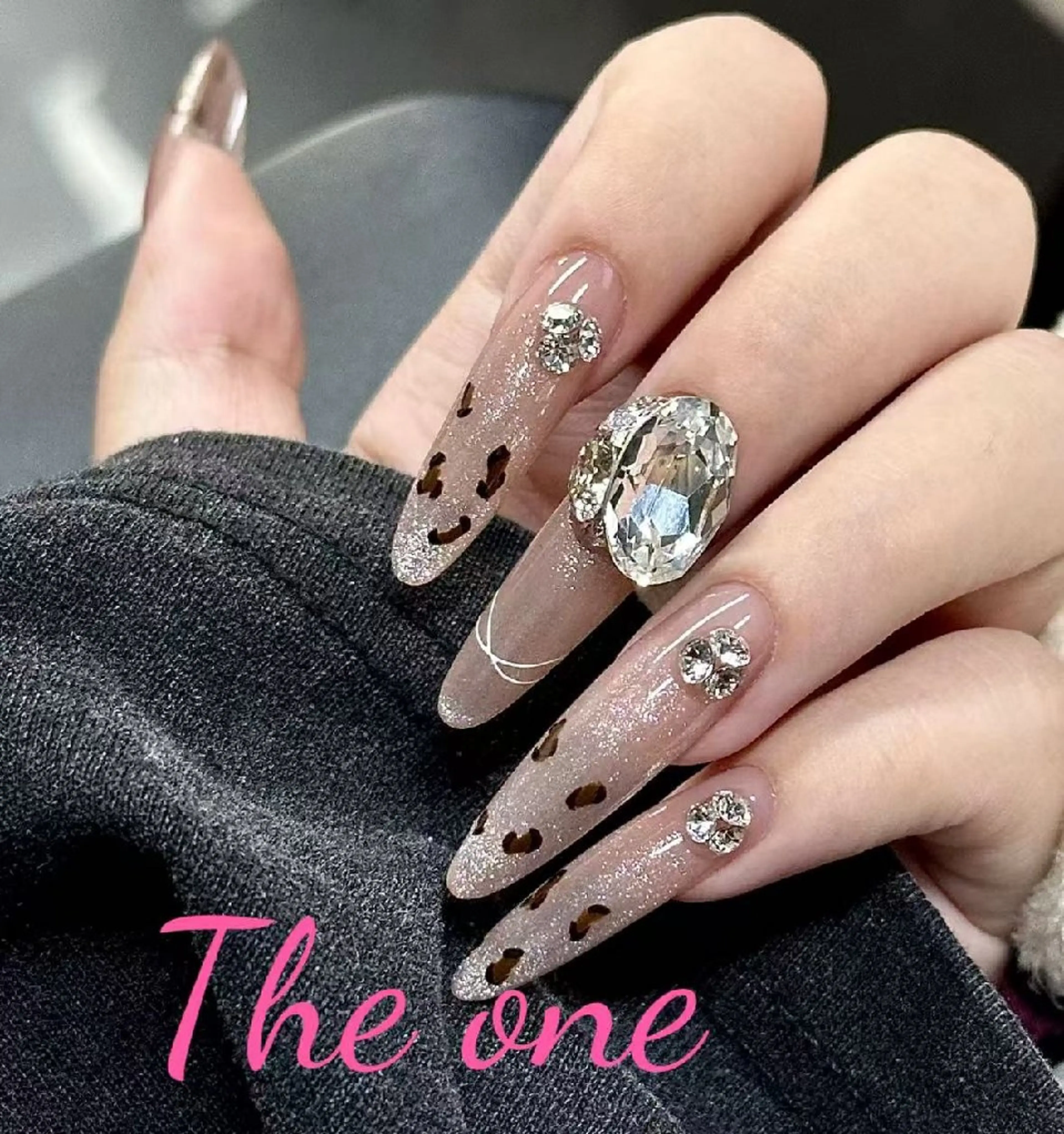 チップ長さ出し10本&アートし放題(パーツ込み)★150分間の写真