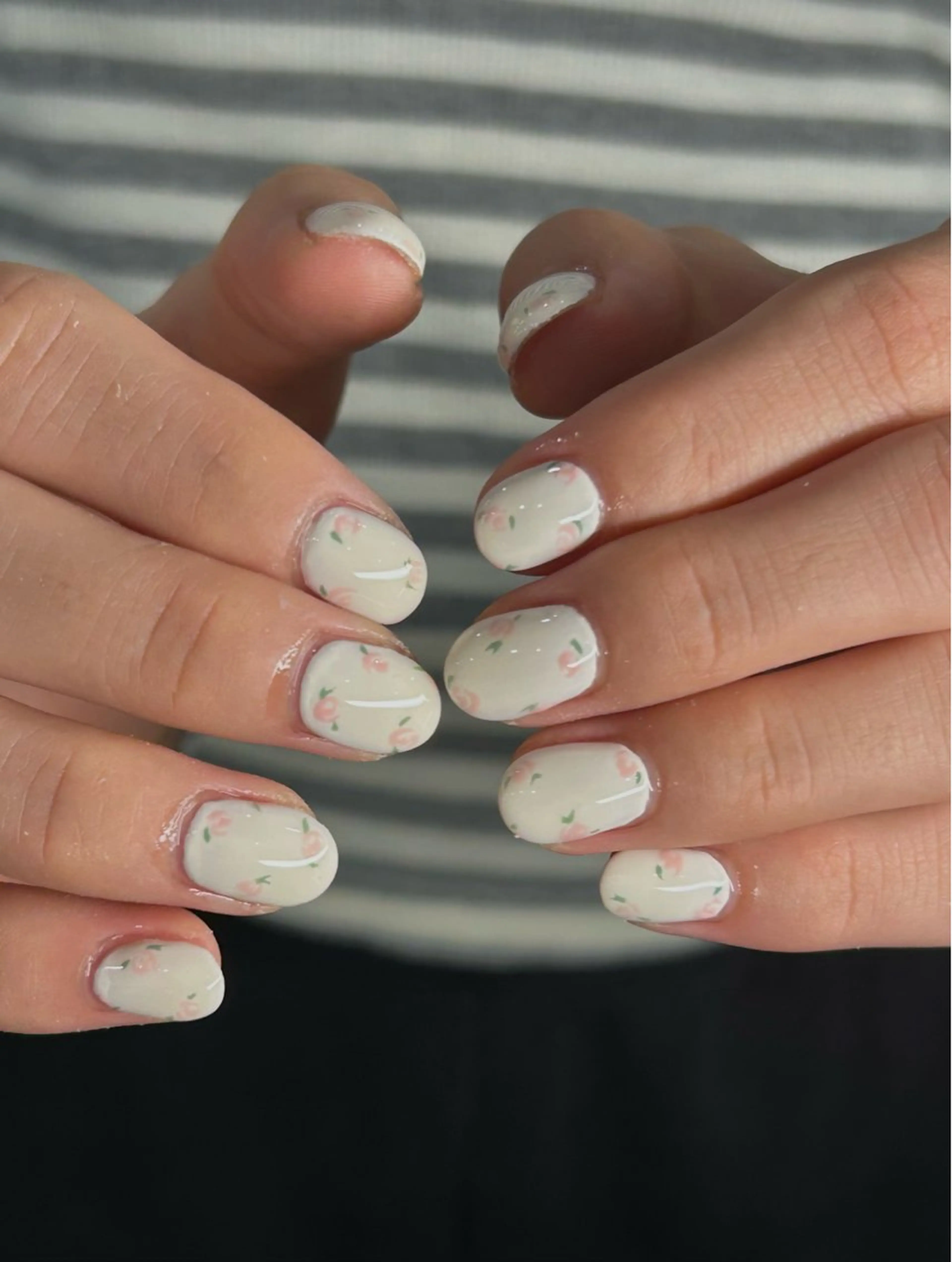 ネイル ハンドネイル mew //// shinoのネイルデザイン