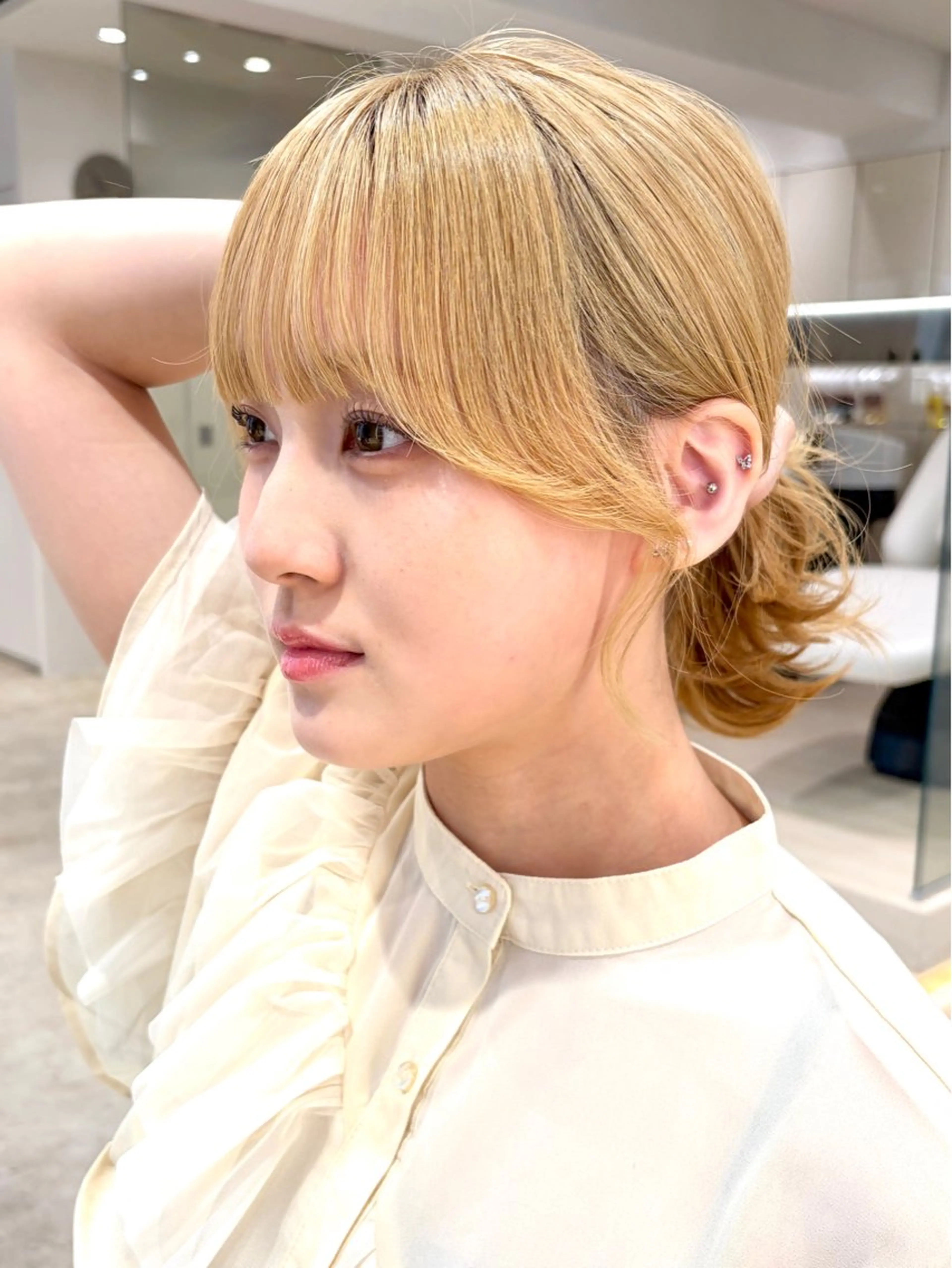 ミディアム カット ヘアカラー トリートメント 前髪・顔周りカット☆ あらいみゆのヘアスタイル