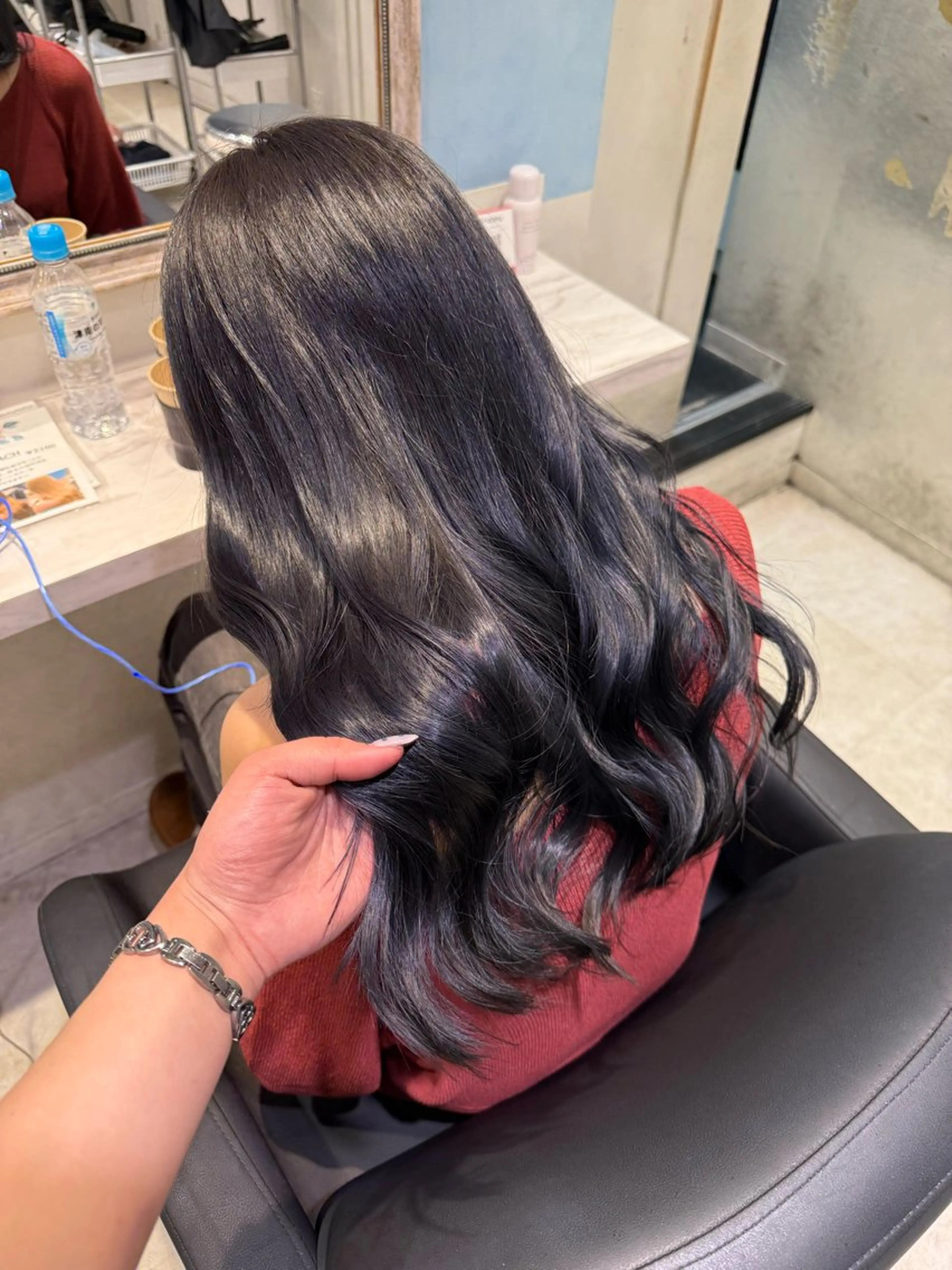 ロング カラー アッシュ ベージュカラー ブリーチ ブルーカラー 透明感カラー ヘアカラー ハイトーン/ブリーチ 💙みずき💙のヘアスタイル