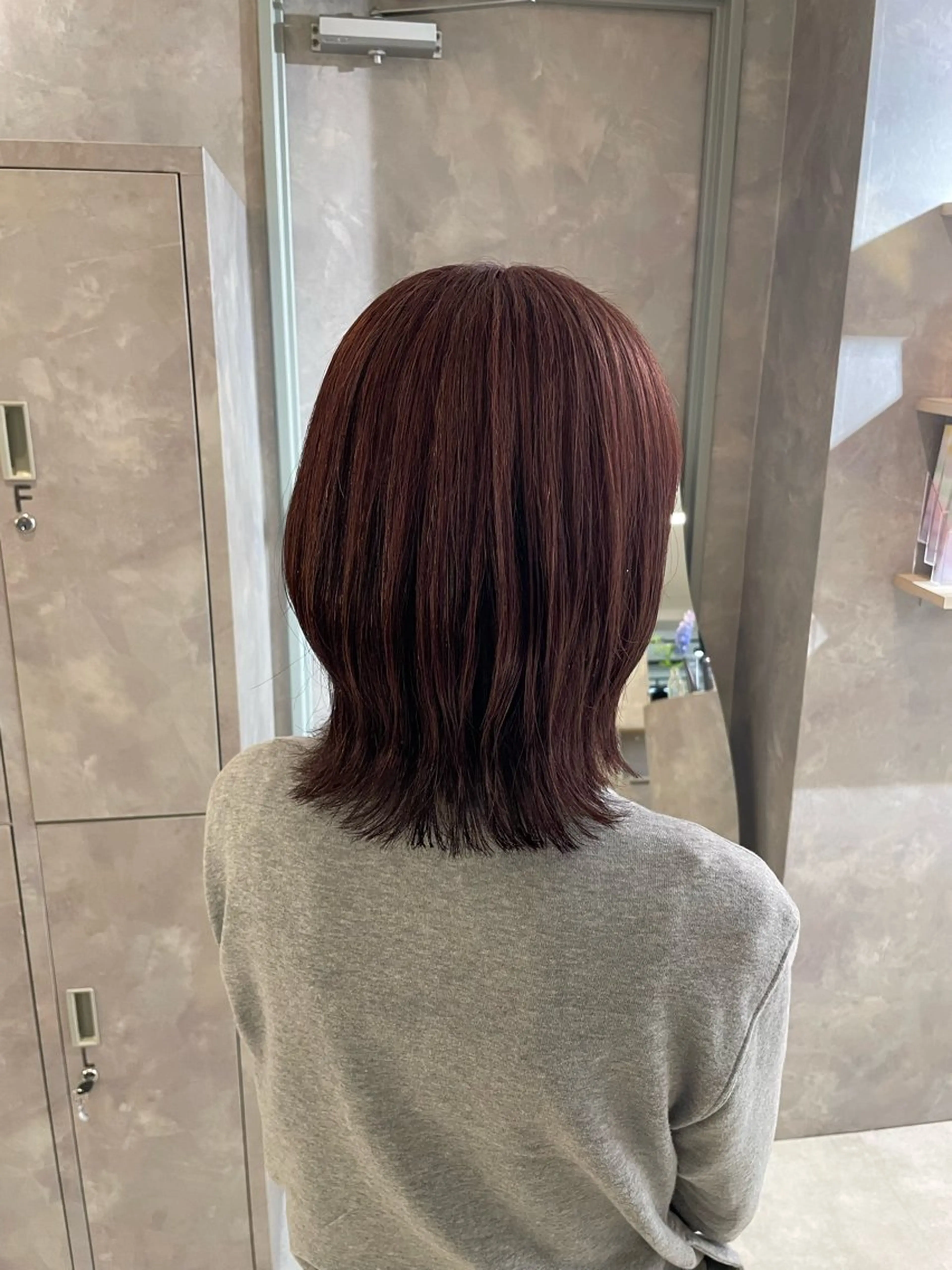 ミディアム カラー くびれヘア tocca千葉店 /せりなのヘアスタイル