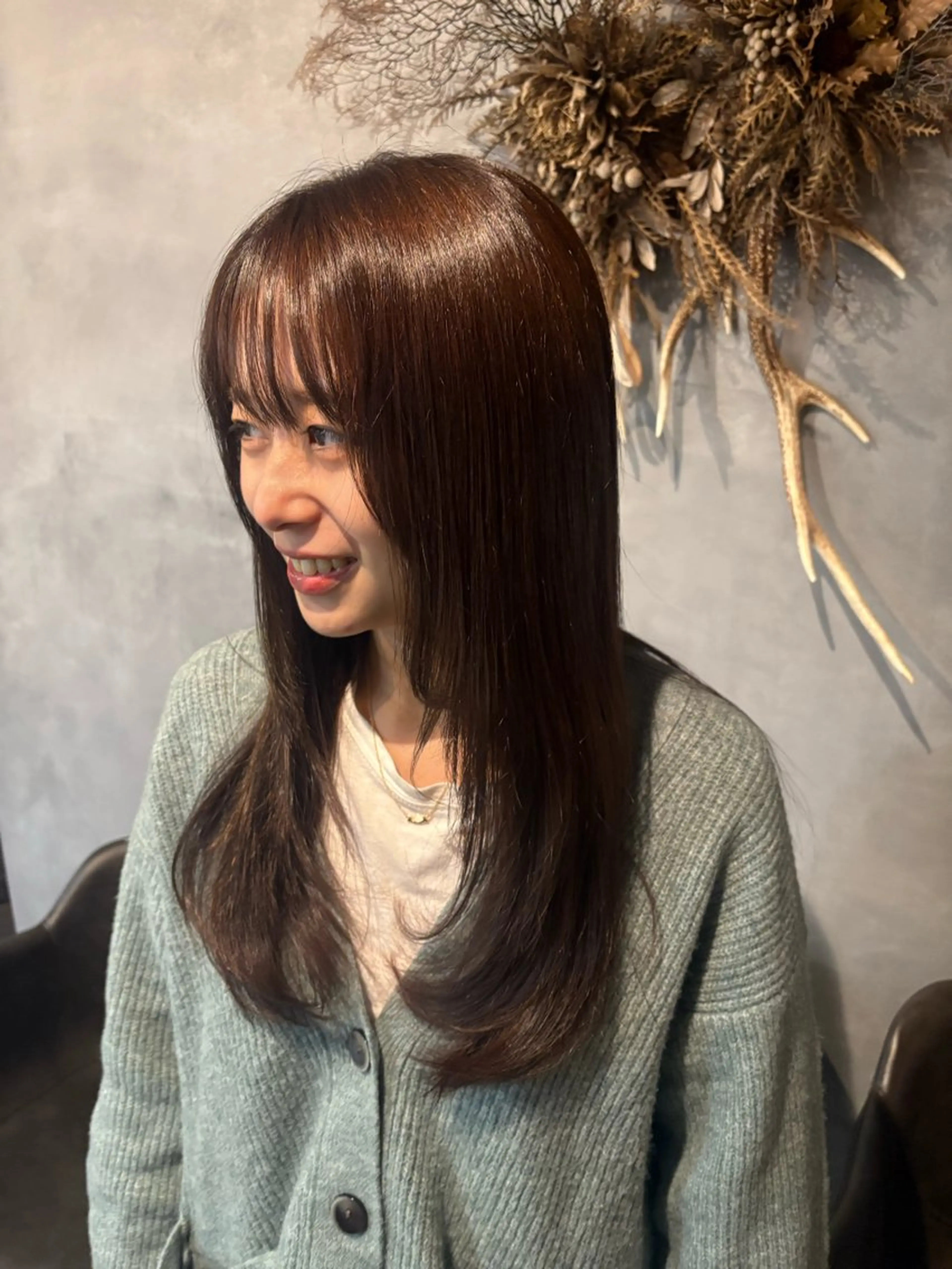 セミロング 顔まわりレイヤー レイヤーカット 🎀韓国レイヤー/透 明感カラー/airiのヘアスタイル