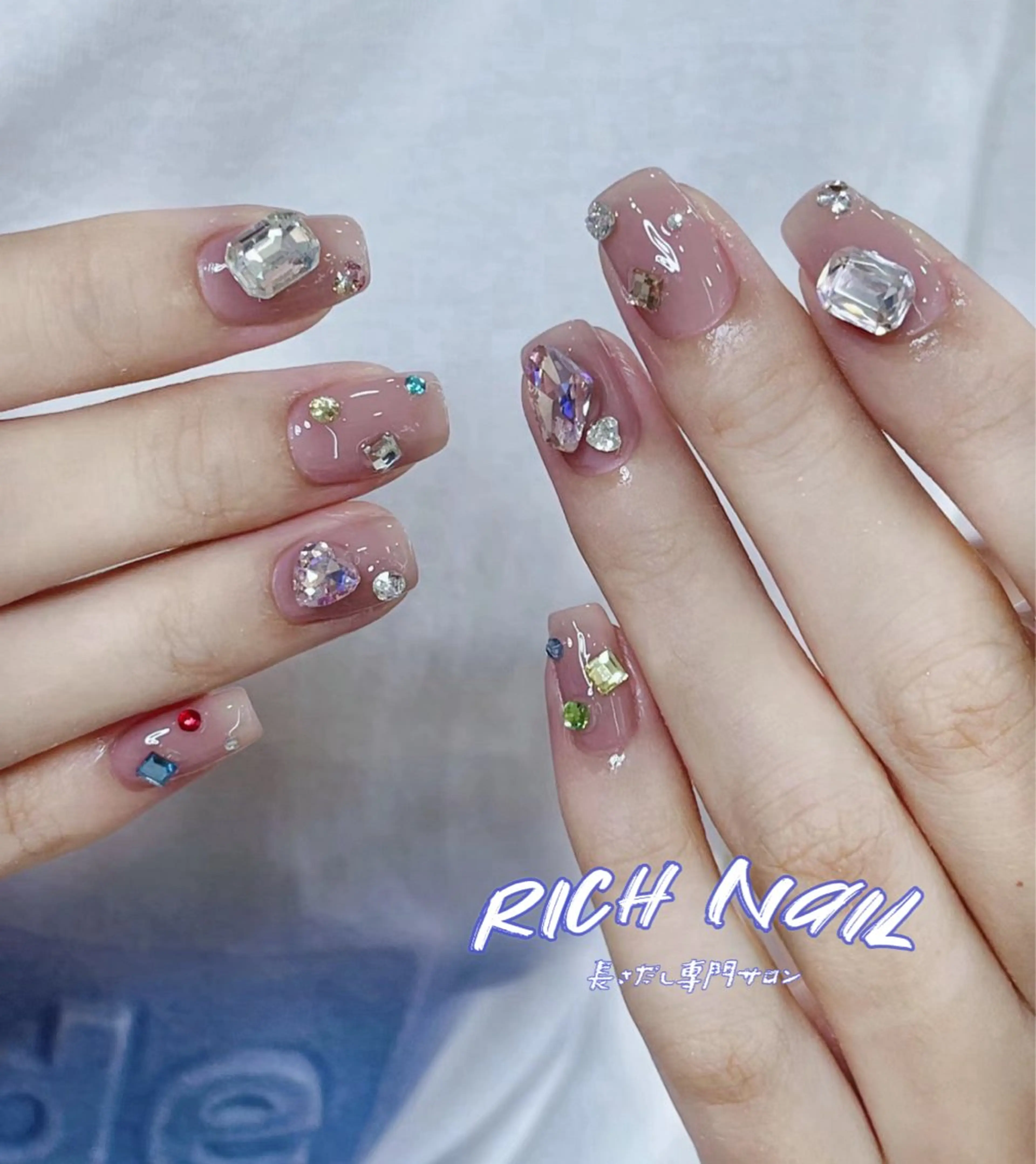 ネイル 南 ひよりのネイルデザイン