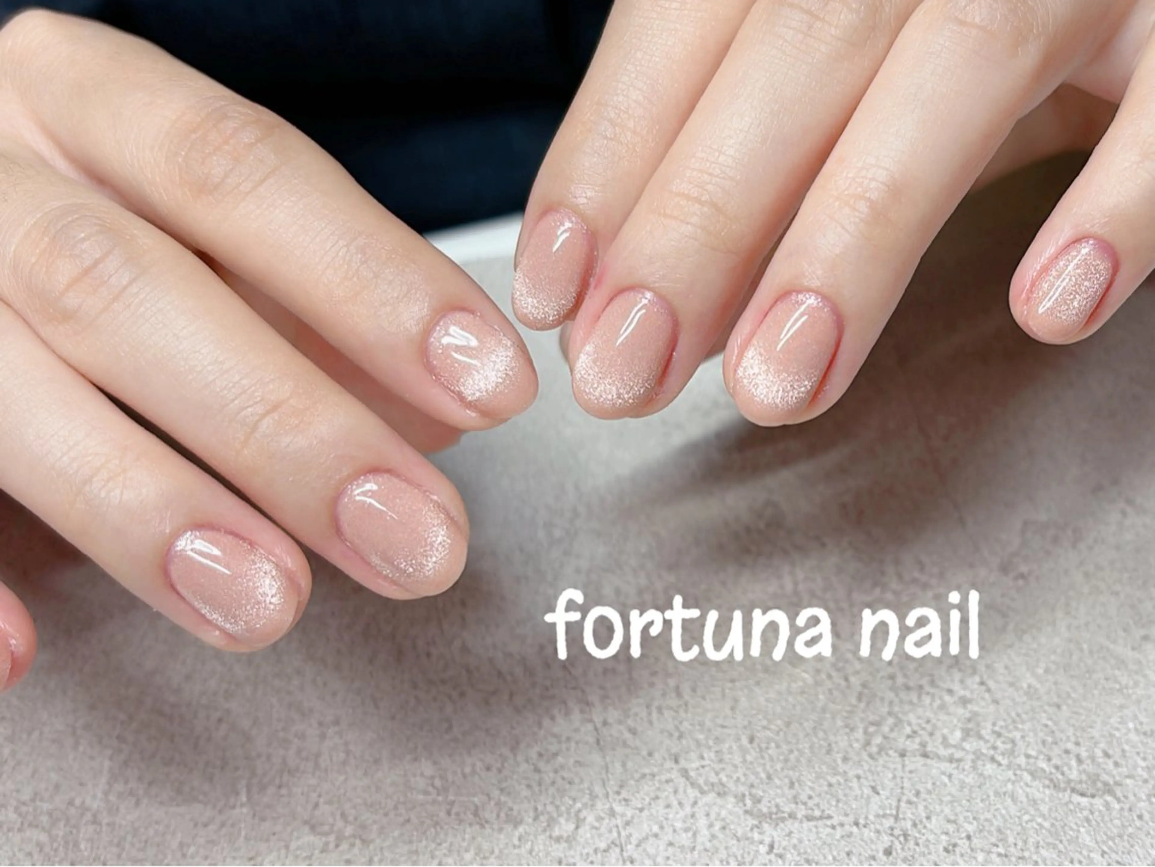 ネイル マグネットネイル ハンドネイル ハンドケア Nail •Head スパFortunaのネイルデザイン