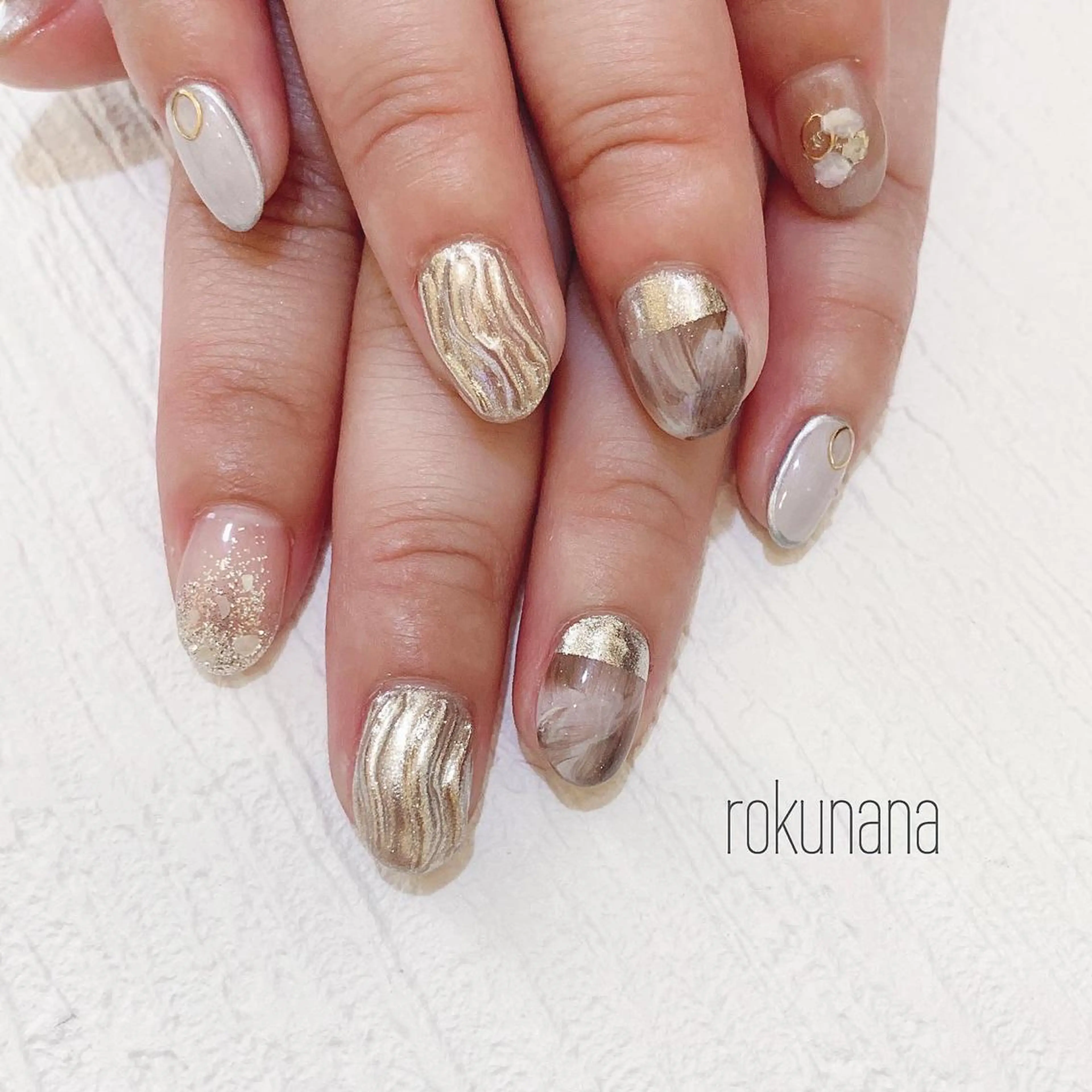 ネイル rokunana 佐野のネイルデザイン