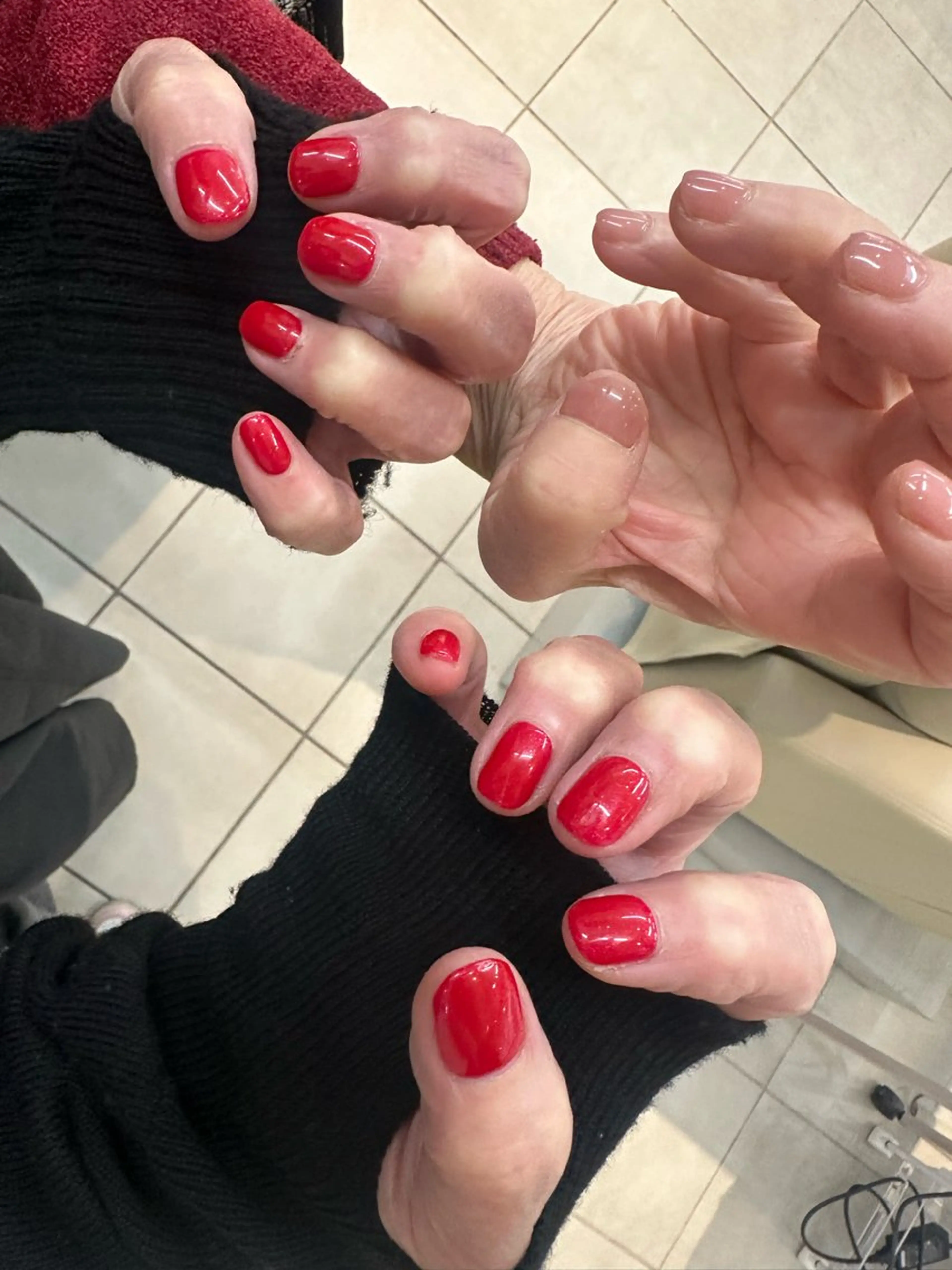 ネイル 鈴木 結羽愛のネイルデザイン