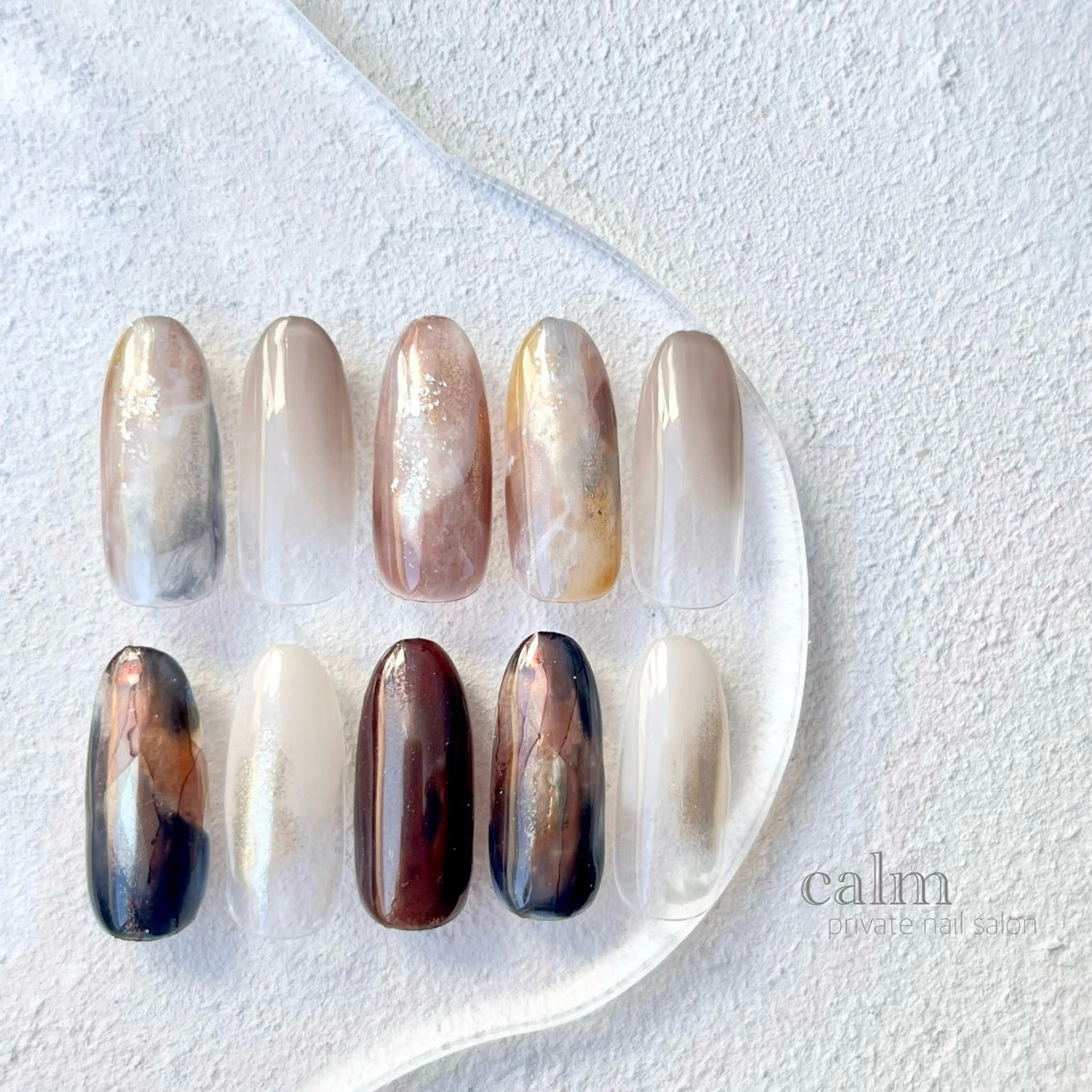 ネイル ハンドネイル calm 〔ｶｰﾑ〕のネイルデザイン