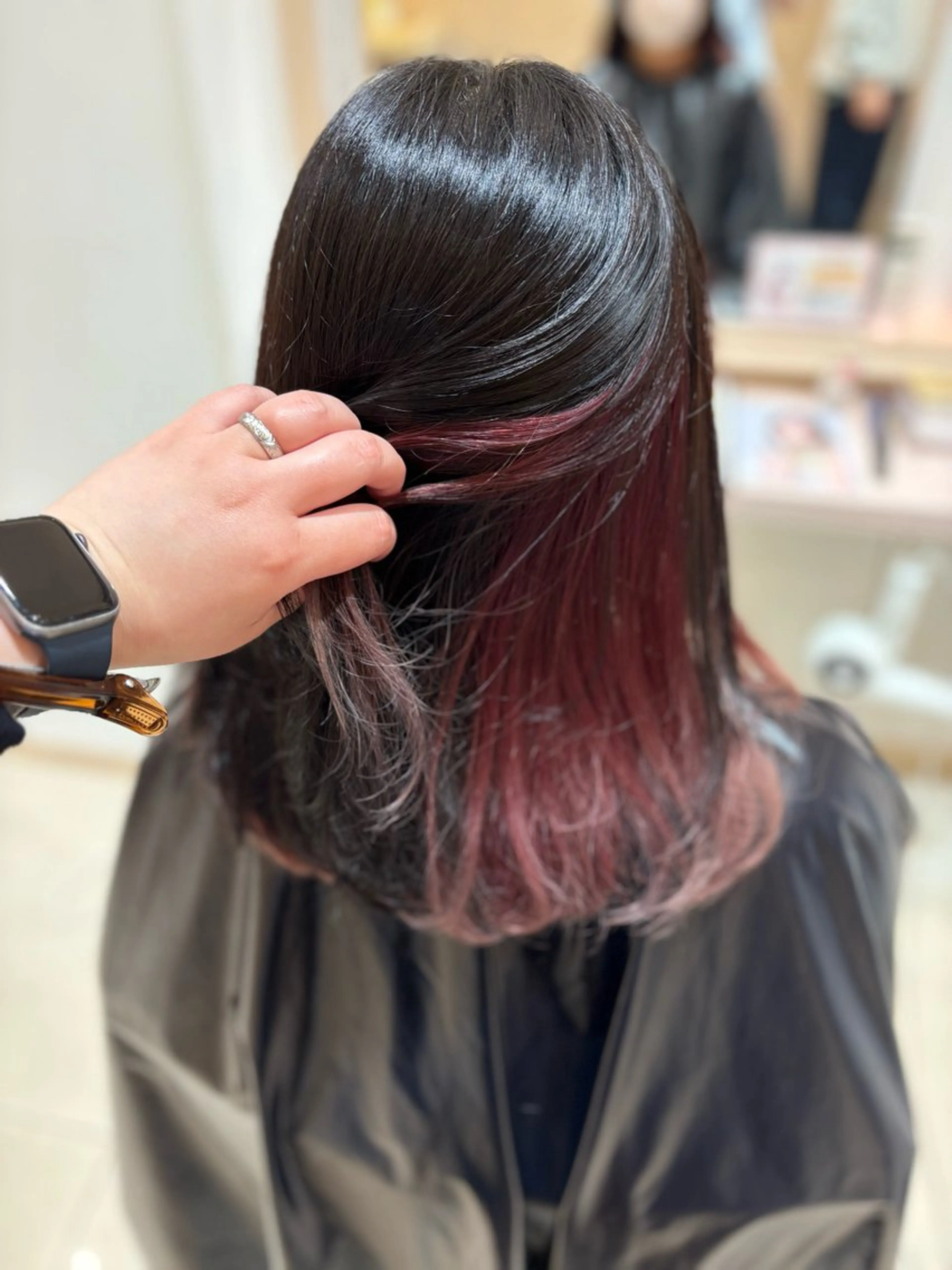 ミディアム カット ヘアカラー 🪽羽エク/Ash 店長/折目奈央🪽のヘアスタイル