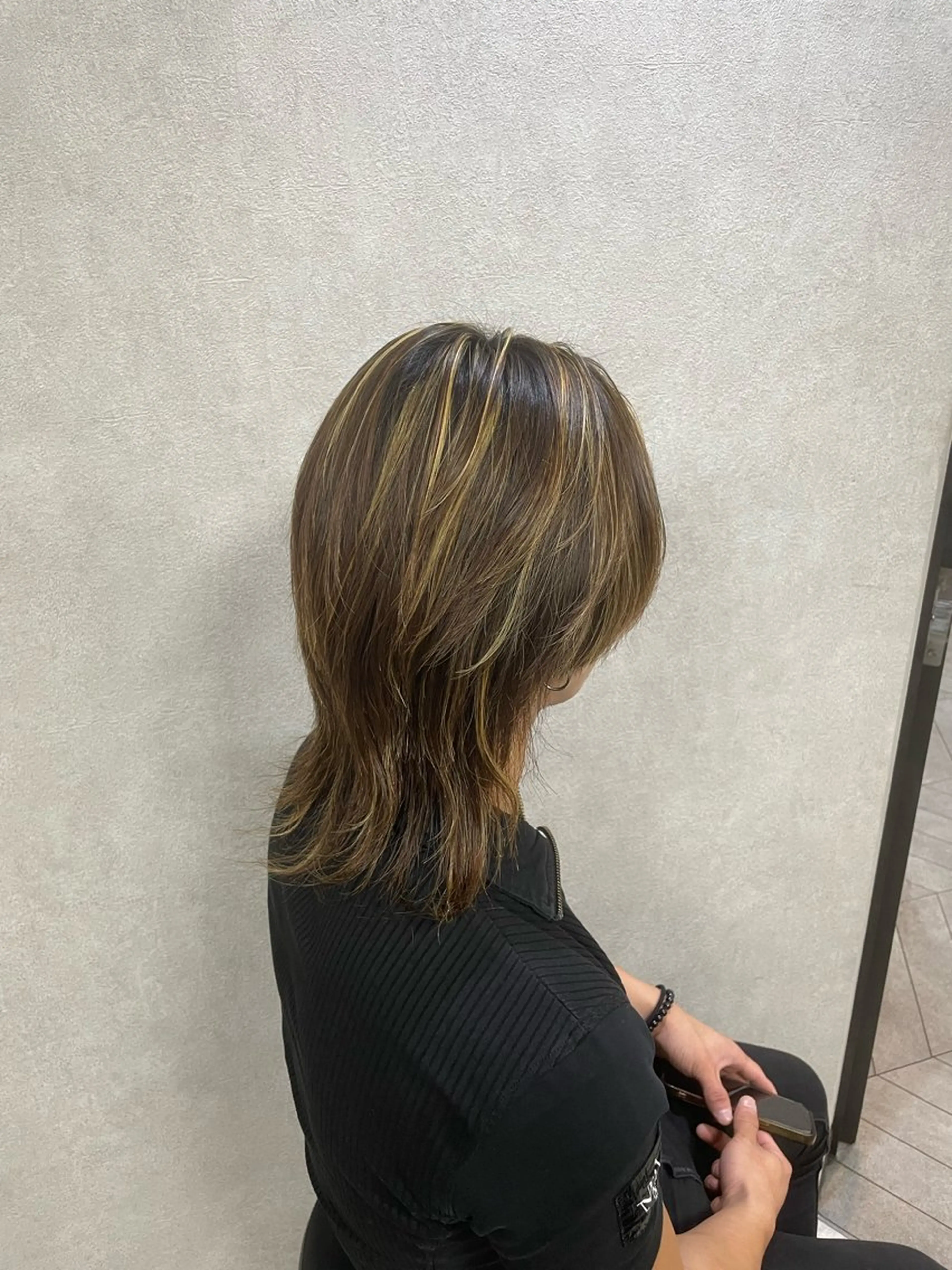 メンズ メンズハイライト est MIRAIのヘアスタイル