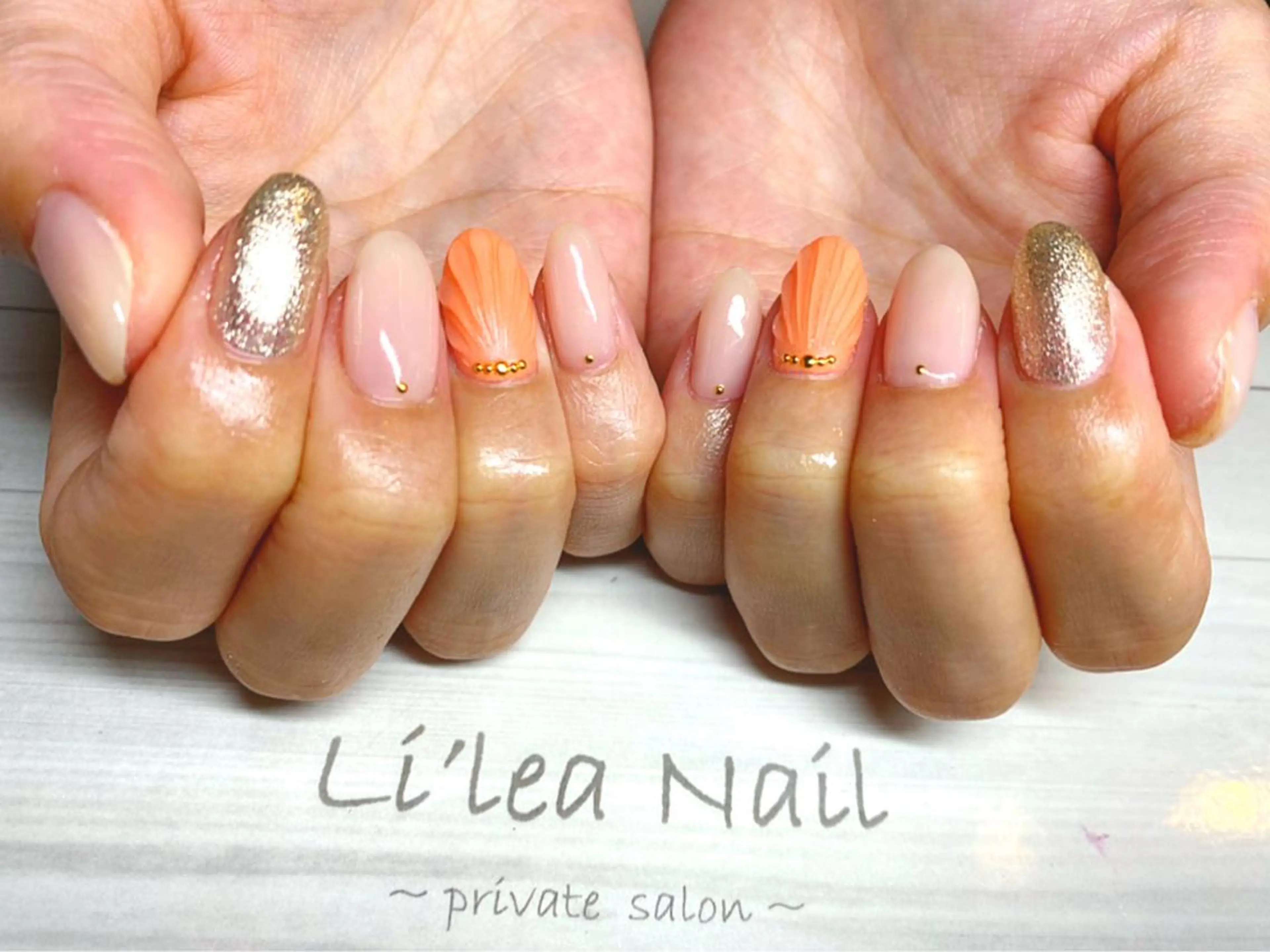 ネイル Li'leaNail AINAのネイルデザイン