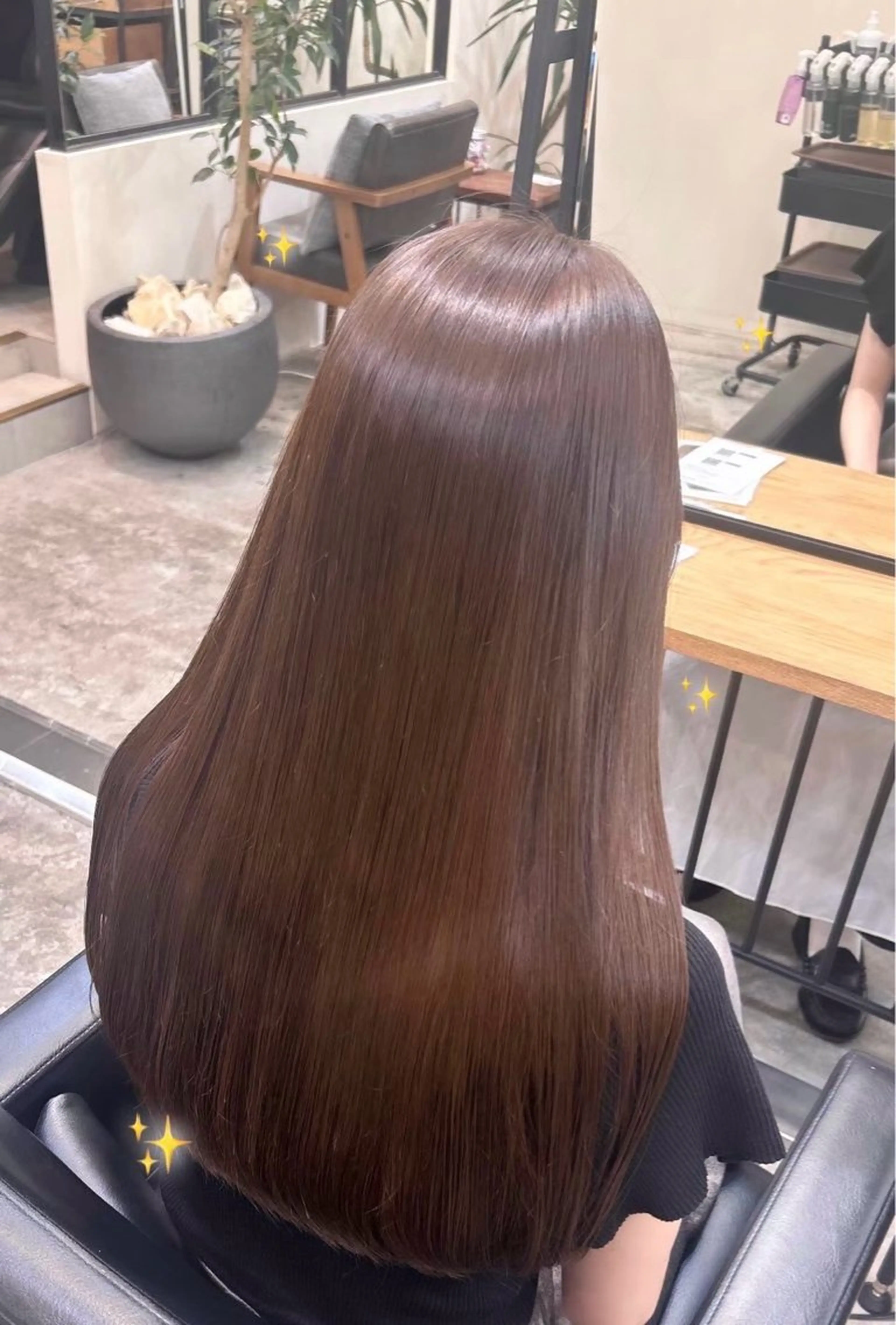 ロング 柿崎 七皇のヘアスタイル