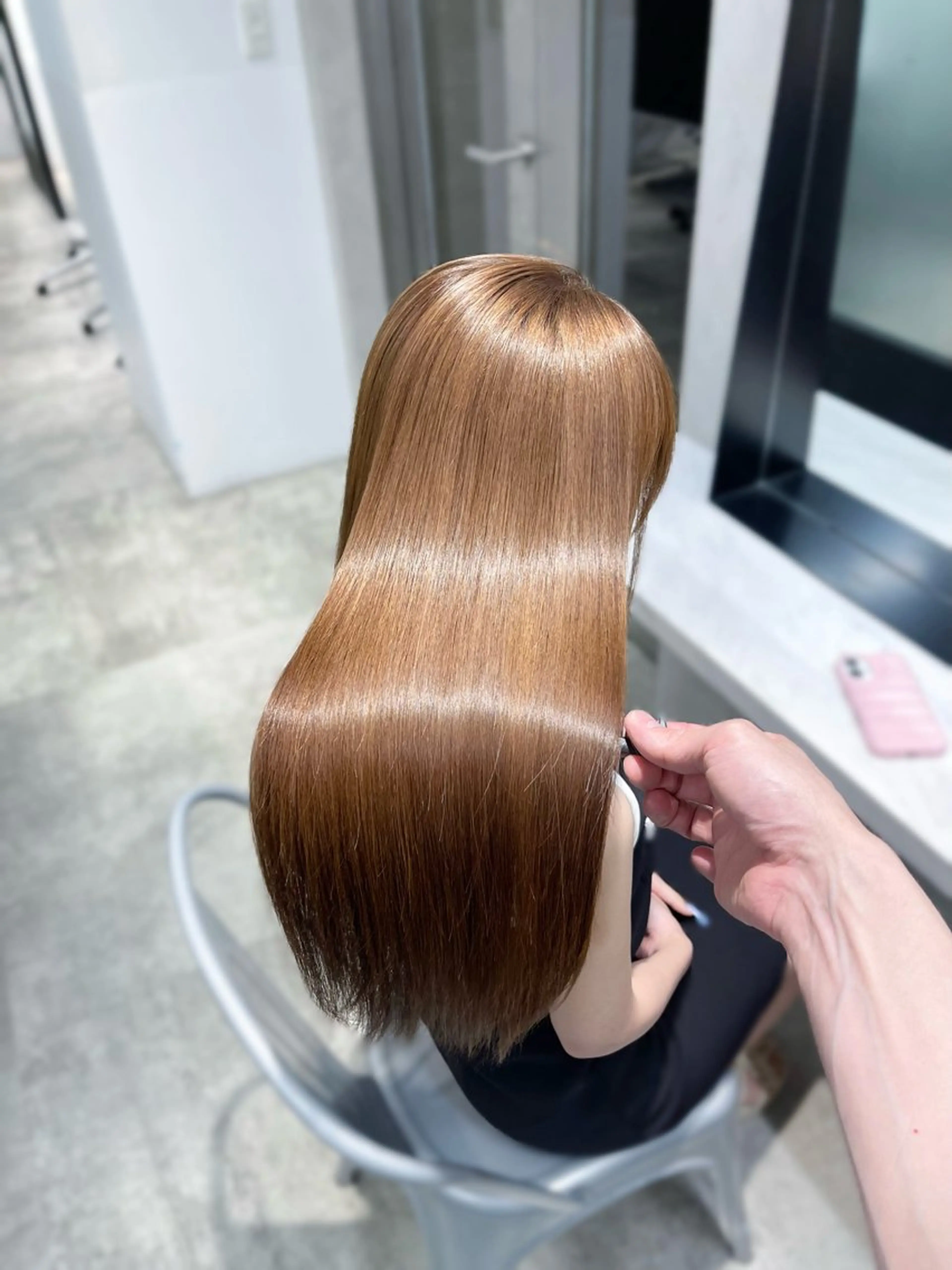 前髪カット+活性ケラチンカラー＋髪質改善ストレート＋髪質改善トリートメントの写真