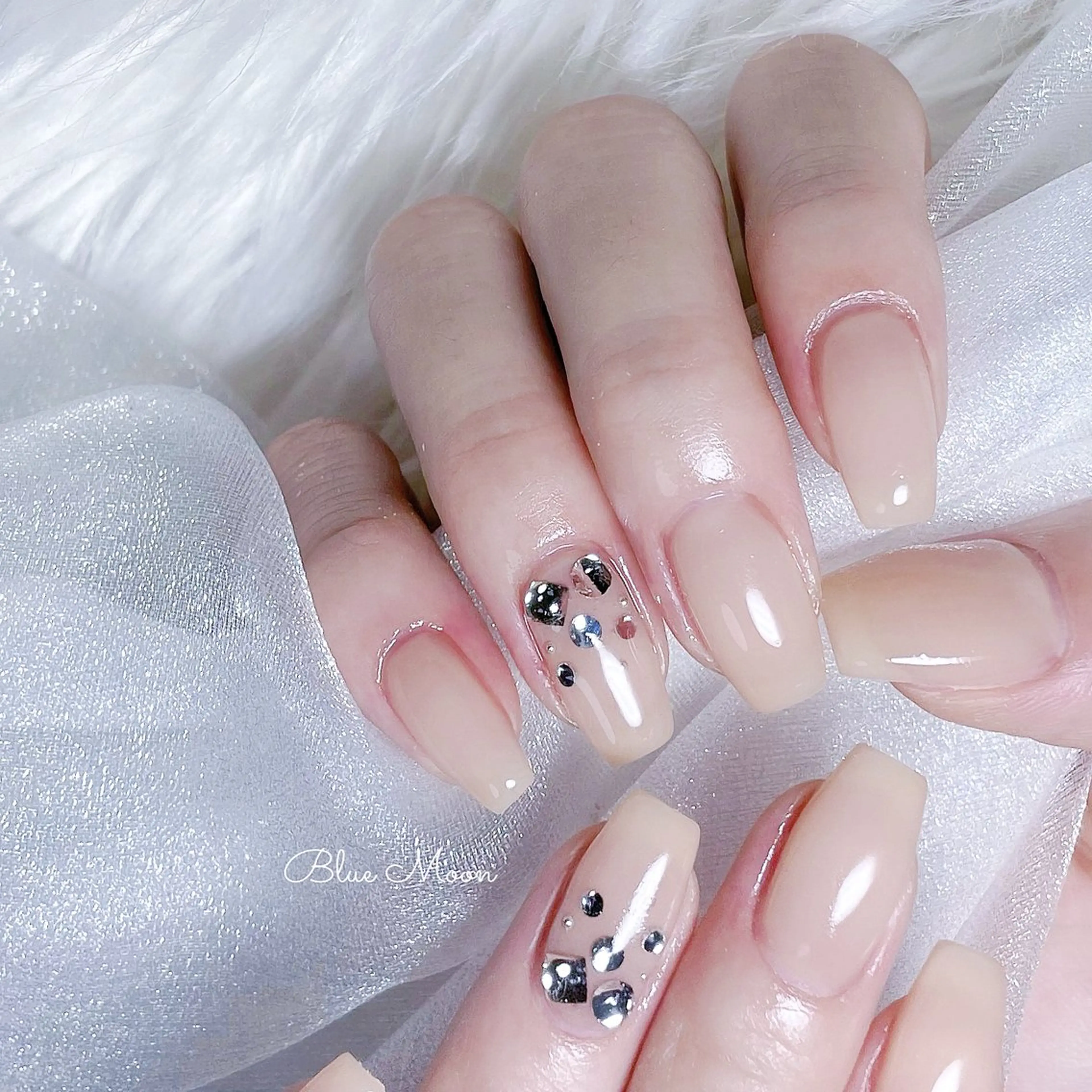 ネイル ハンドネイル フットネイル nail salon Blue Moonのネイルデザイン