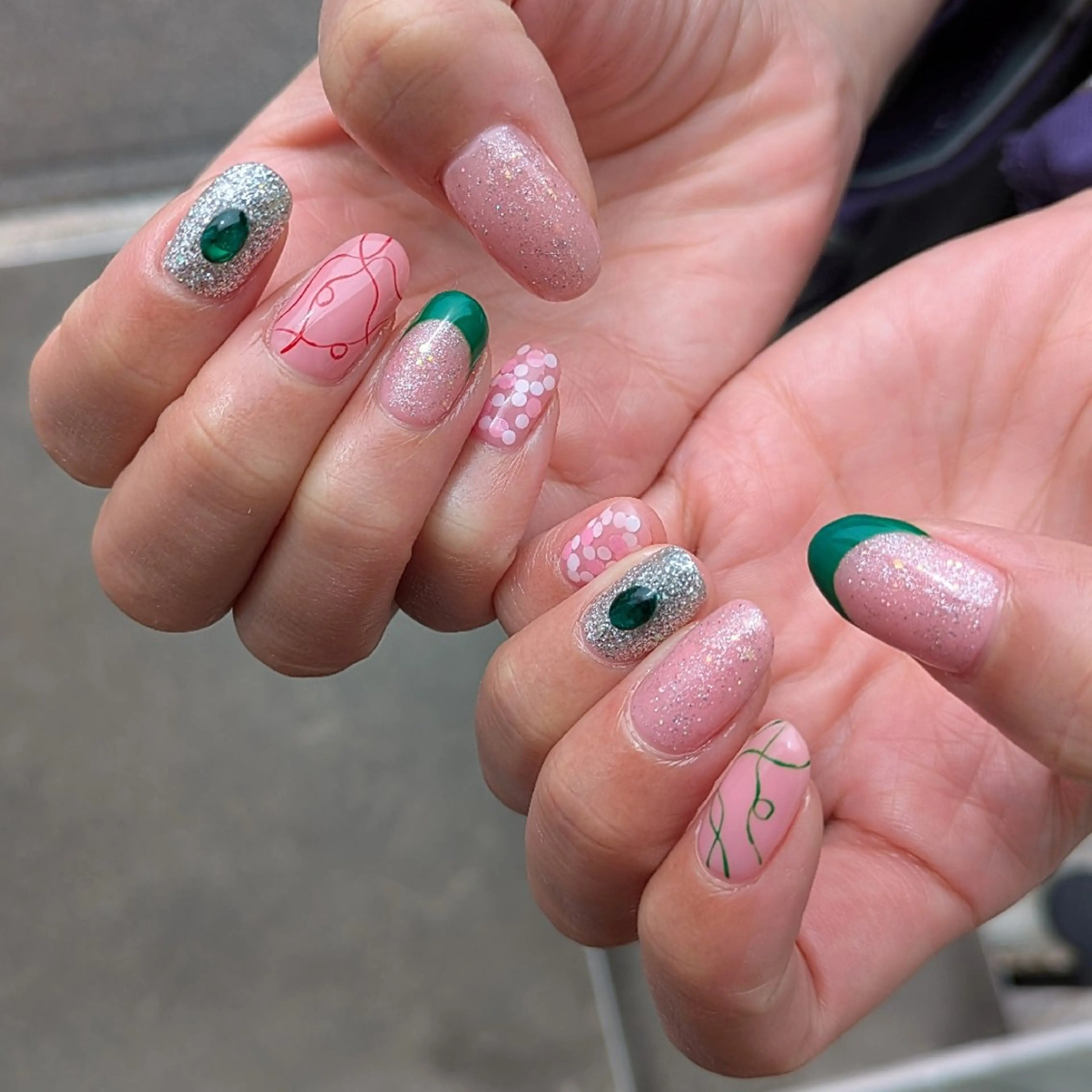 ネイル rokunana 佐野のネイルデザイン