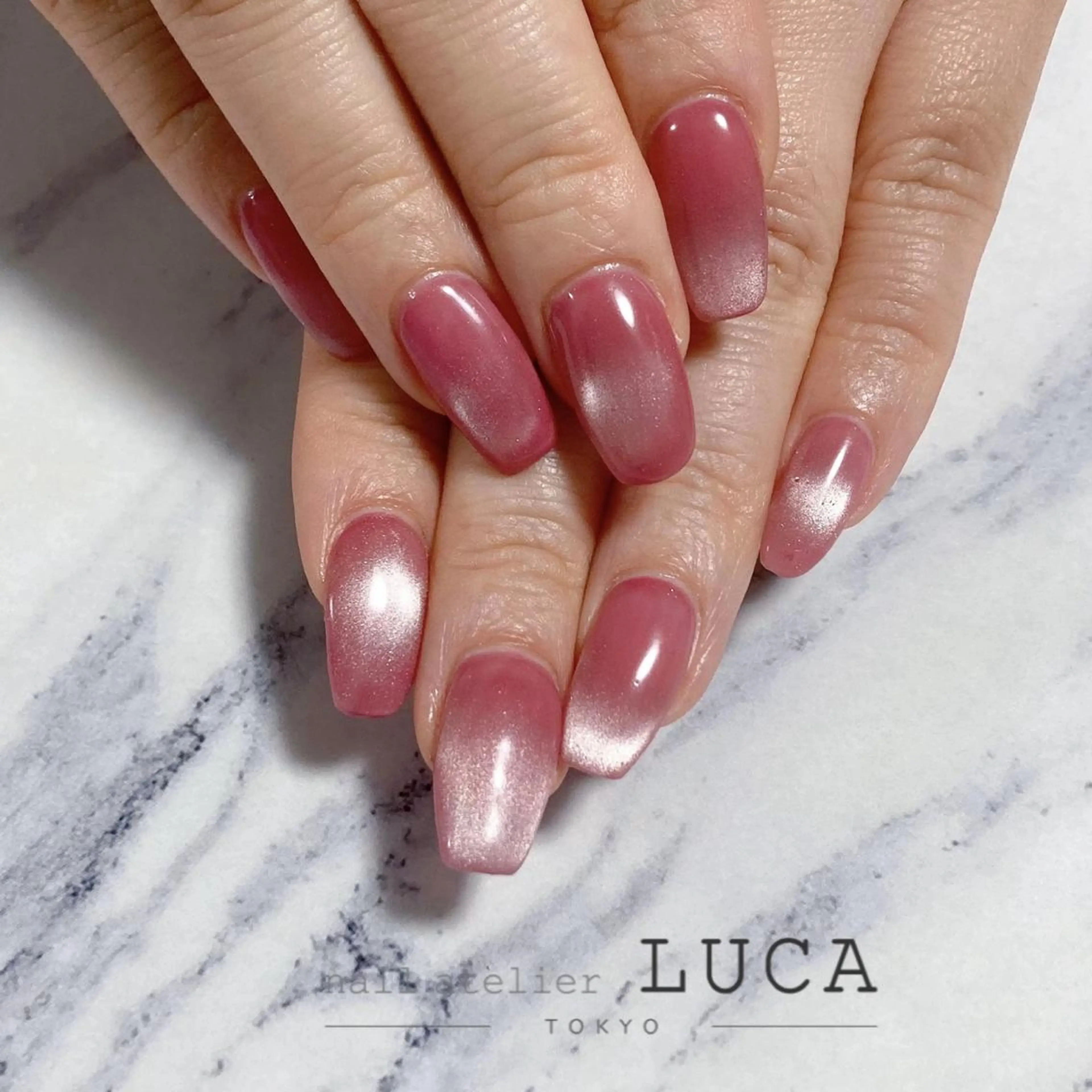 ネイル アートネイル オーロラネイル クリアネイル 長さ出し フットネイル ハンドネイル ネイルアトリエルカ スタッフのネイルデザイン