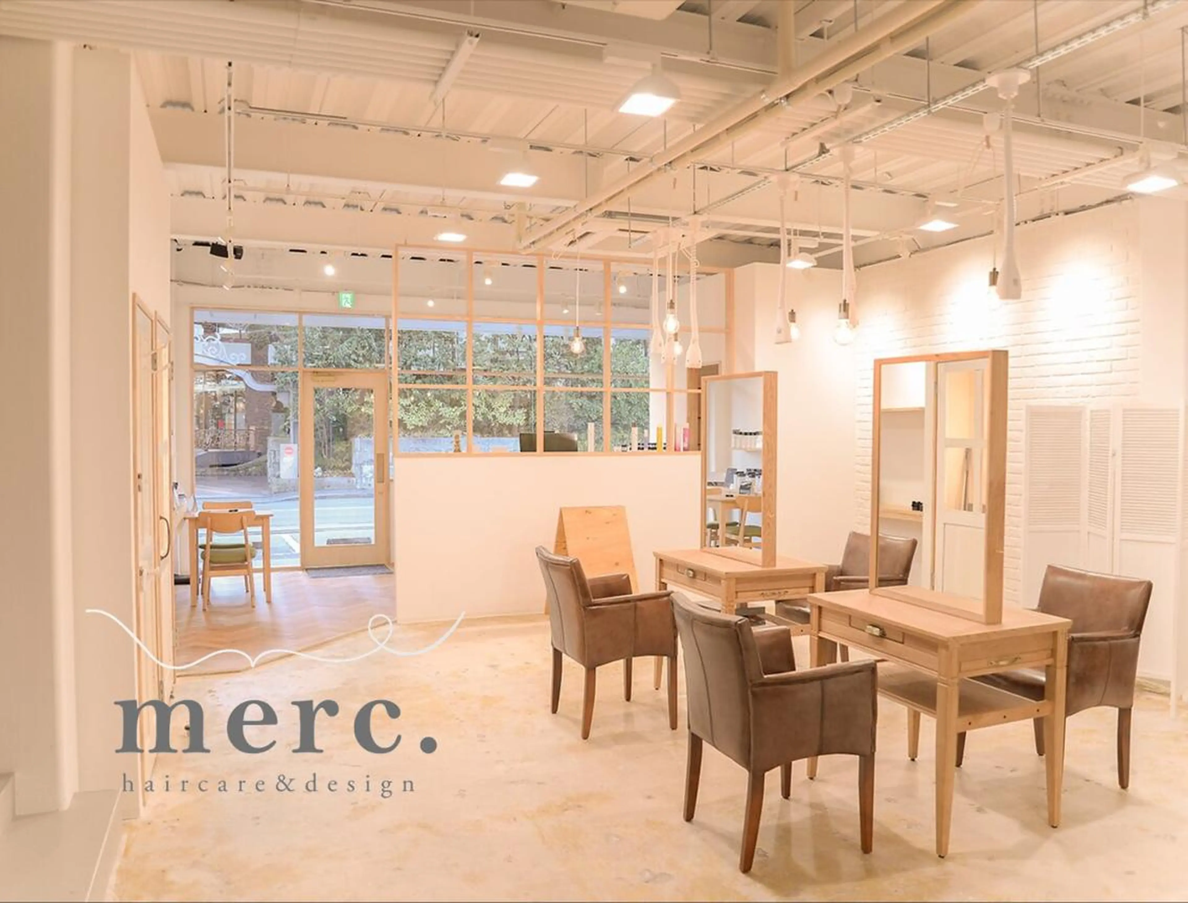 merc. 宮川琴代のヘアスタイル