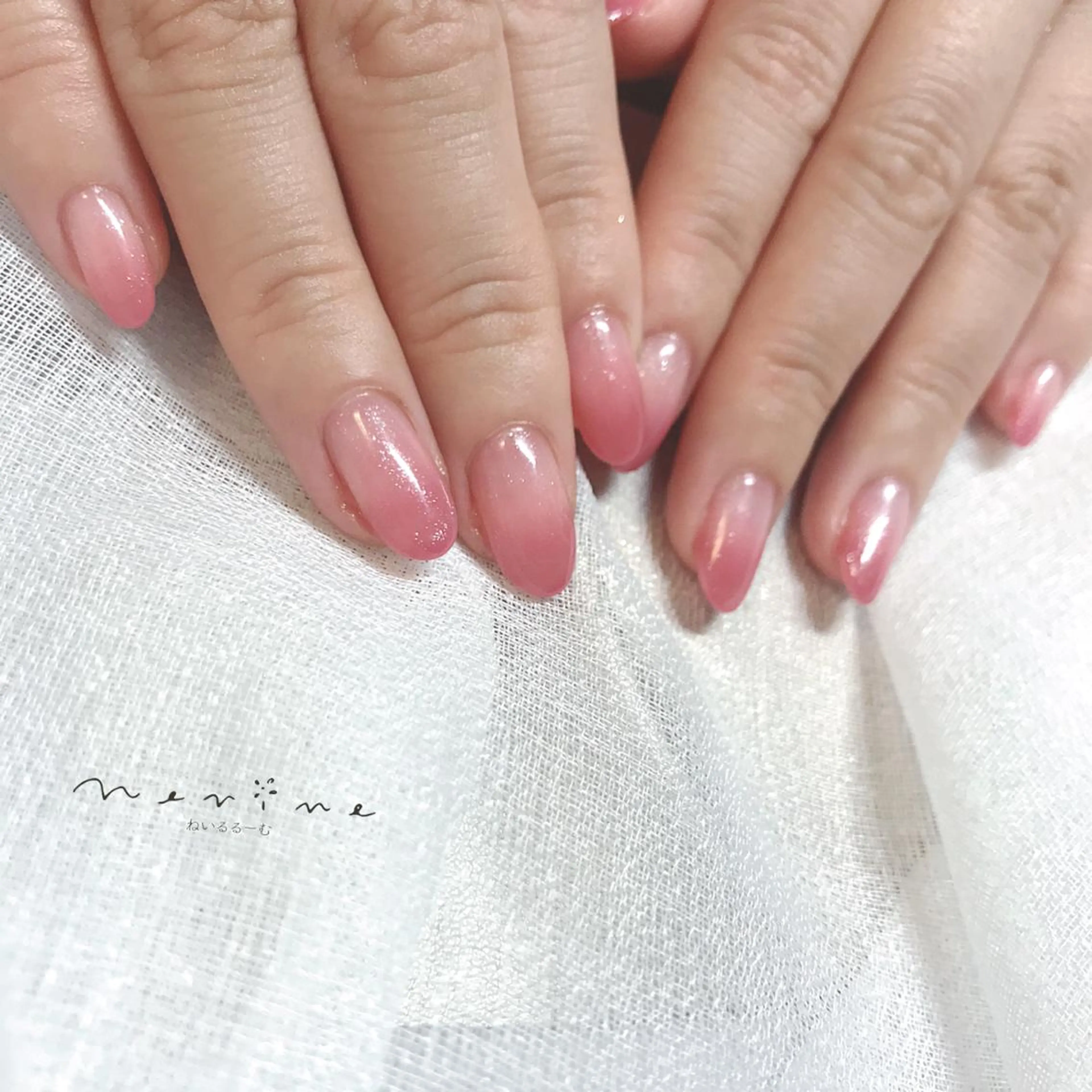 ネイル NAILST Naomiのネイルデザイン