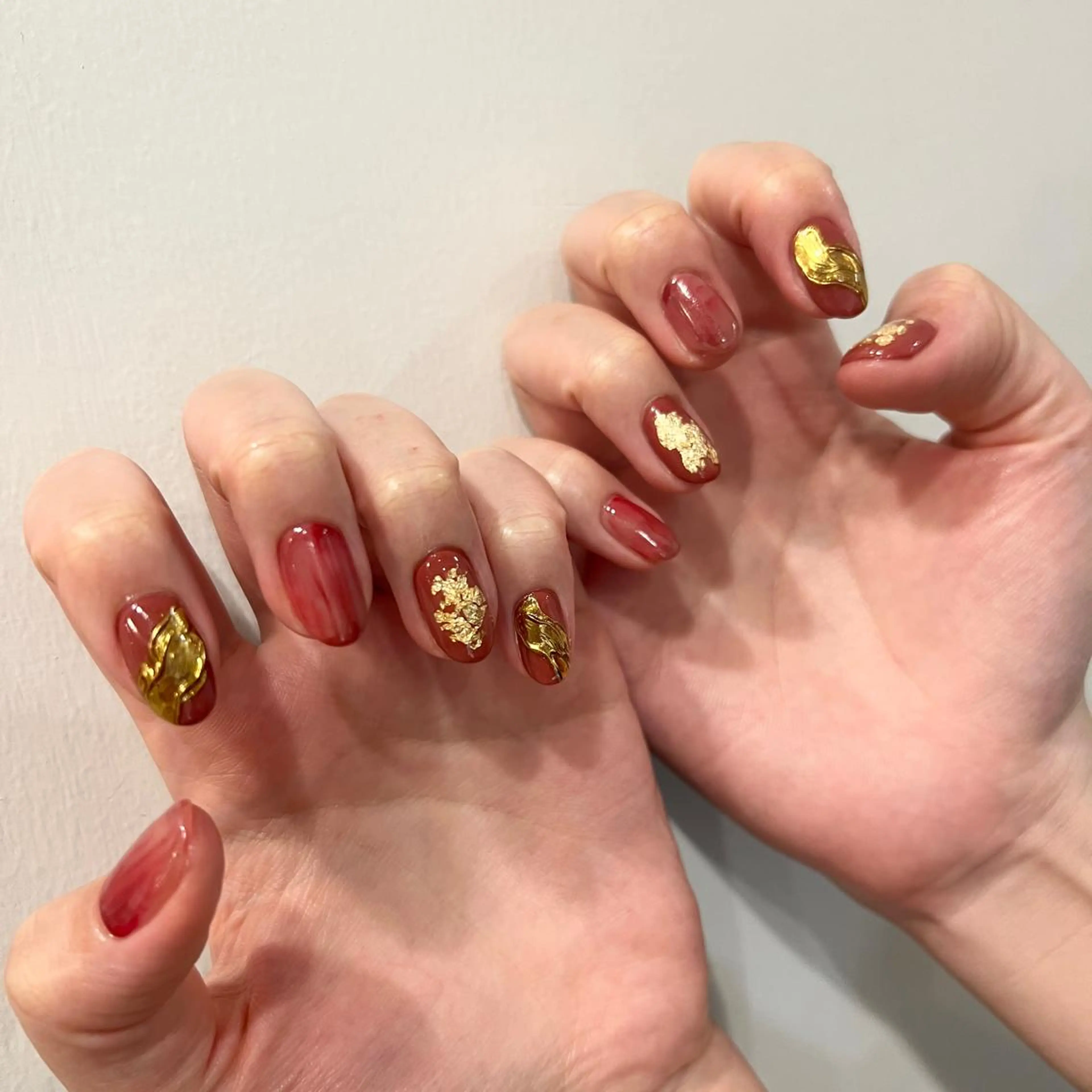 ネイル ボルドー 韓国ネイル ミラーネイル 持ち込み ニュアンスネイル ハンドネイル REHTOF |朝7時Open☀️のネイルデザイン