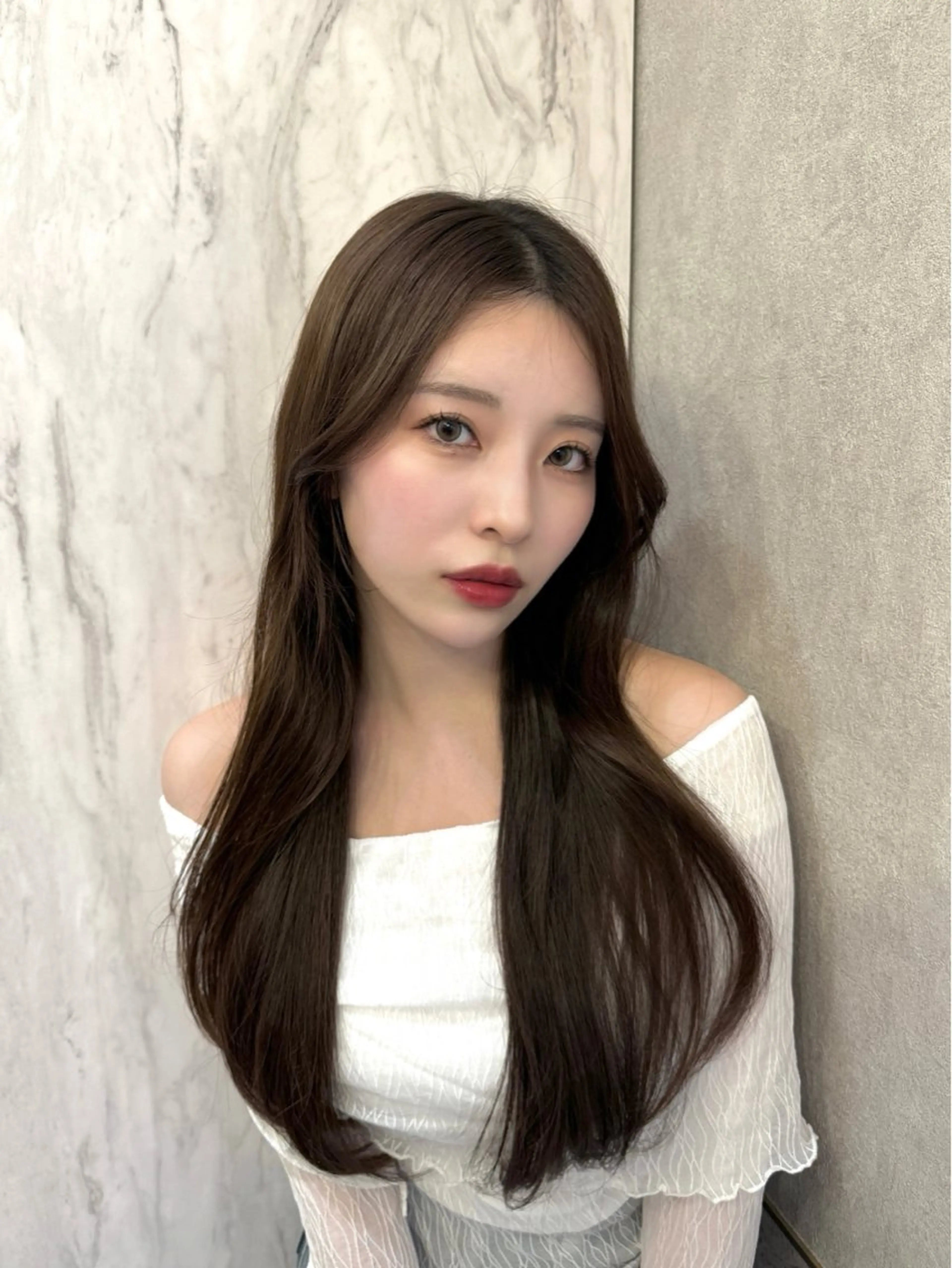 ロング くびれヘア カット ヘアカラー トリートメント 🎀しゅな/韓国 レイヤー/透明感♡のヘアスタイル