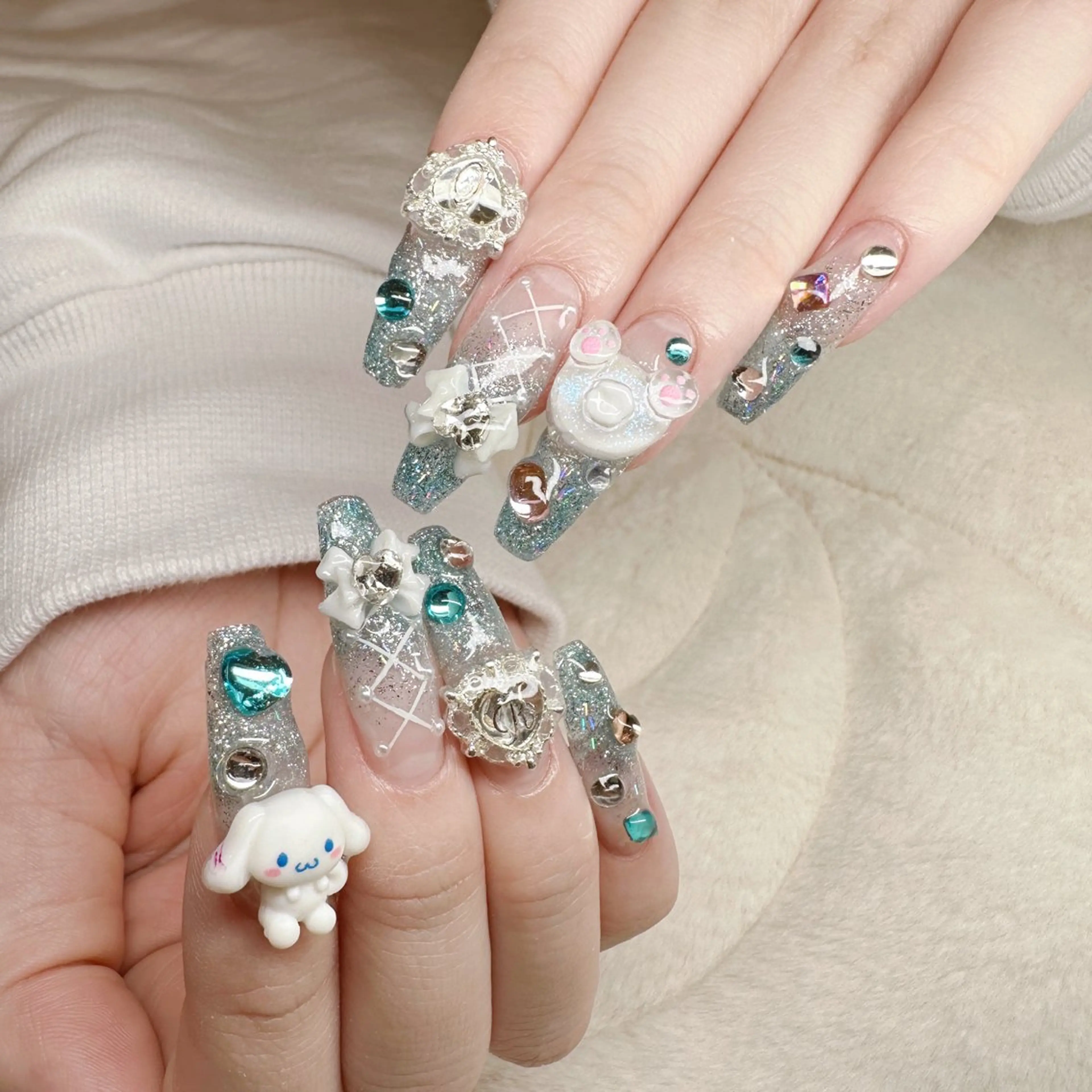 ネイル Le'a シズカのネイルデザイン