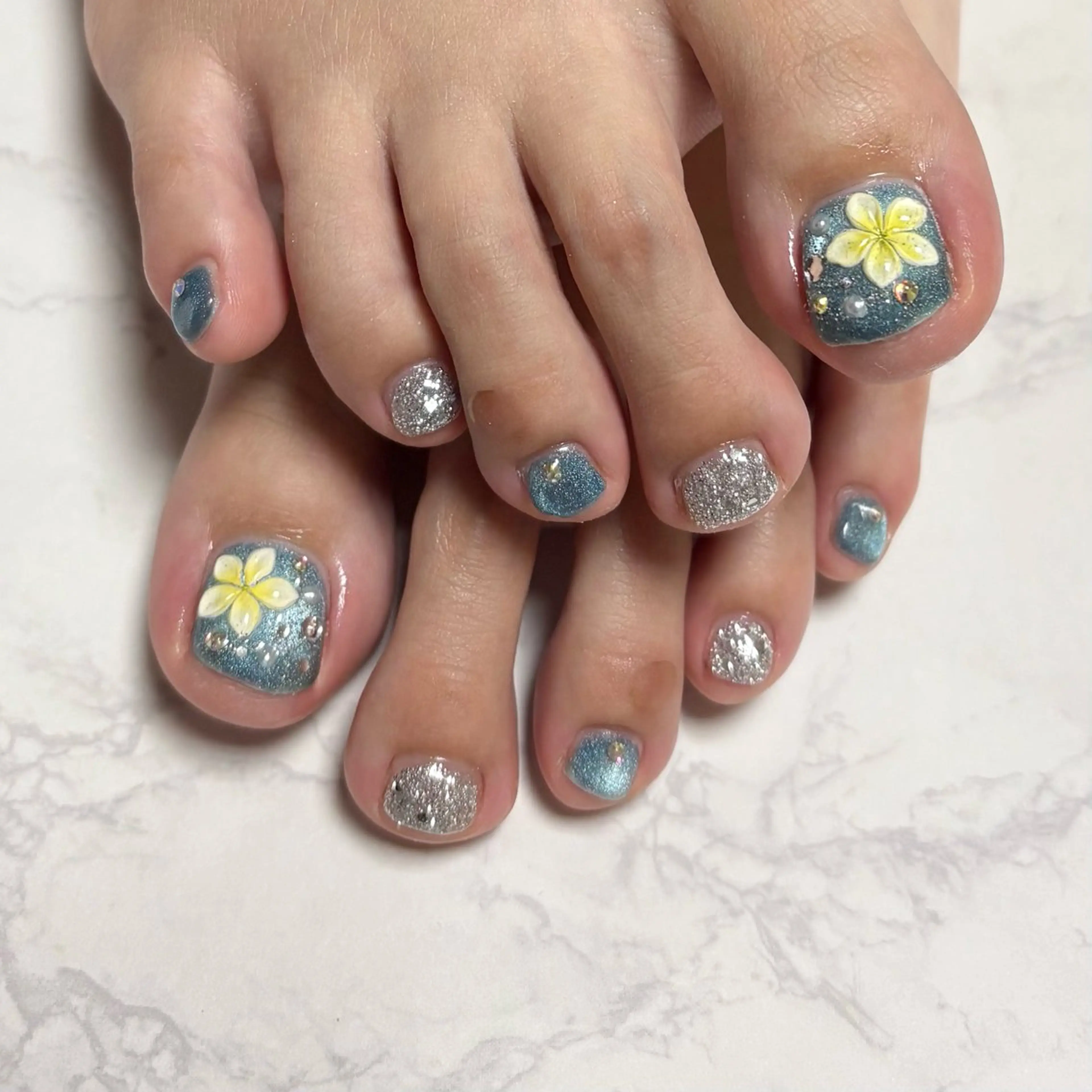 ネイル FELICE ﾌｪﾘｰﾁｪのネイルデザイン