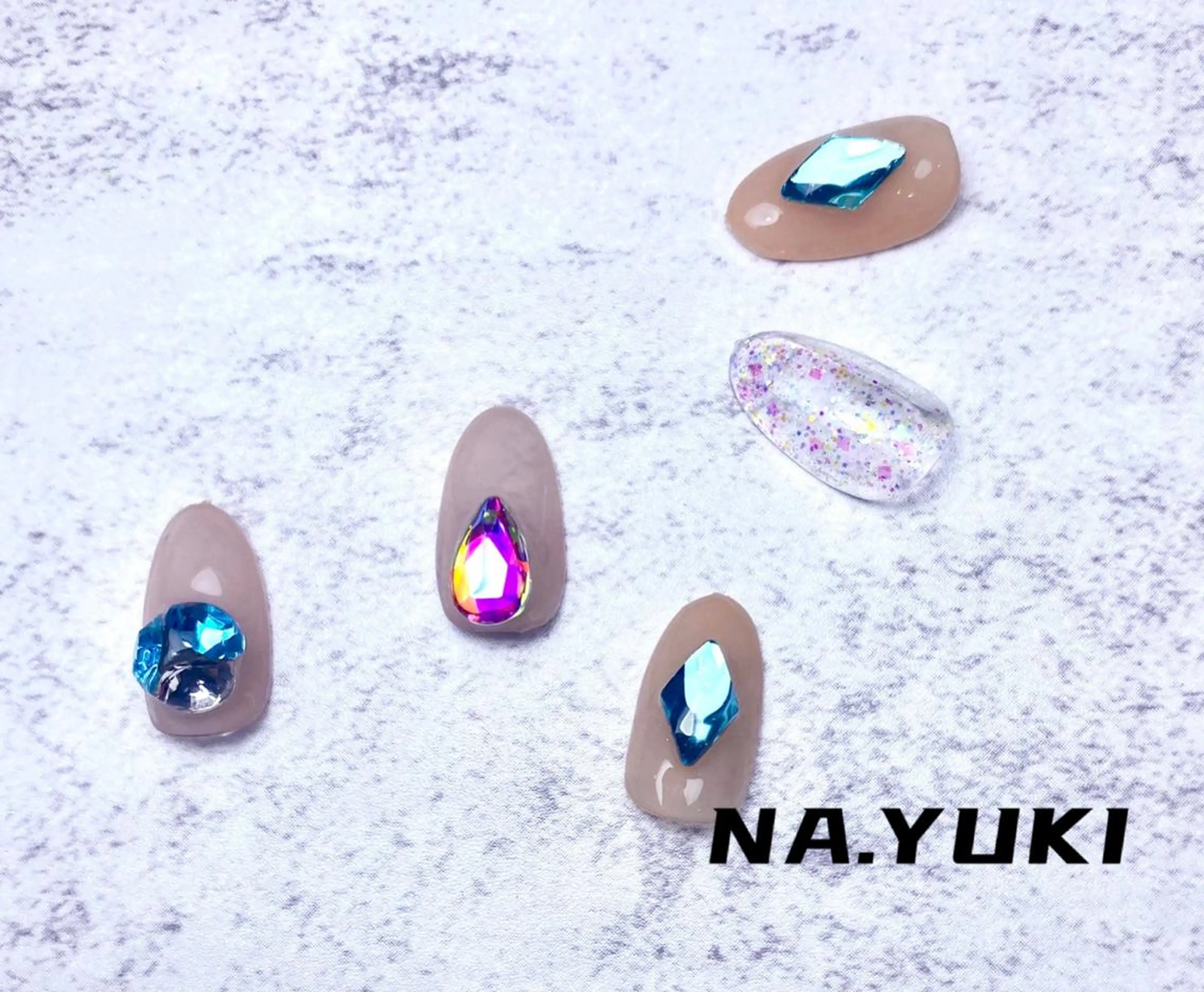 ネイル ハンドネイル ハンドケア ナユキNA.YUKI 池袋店のネイルデザイン