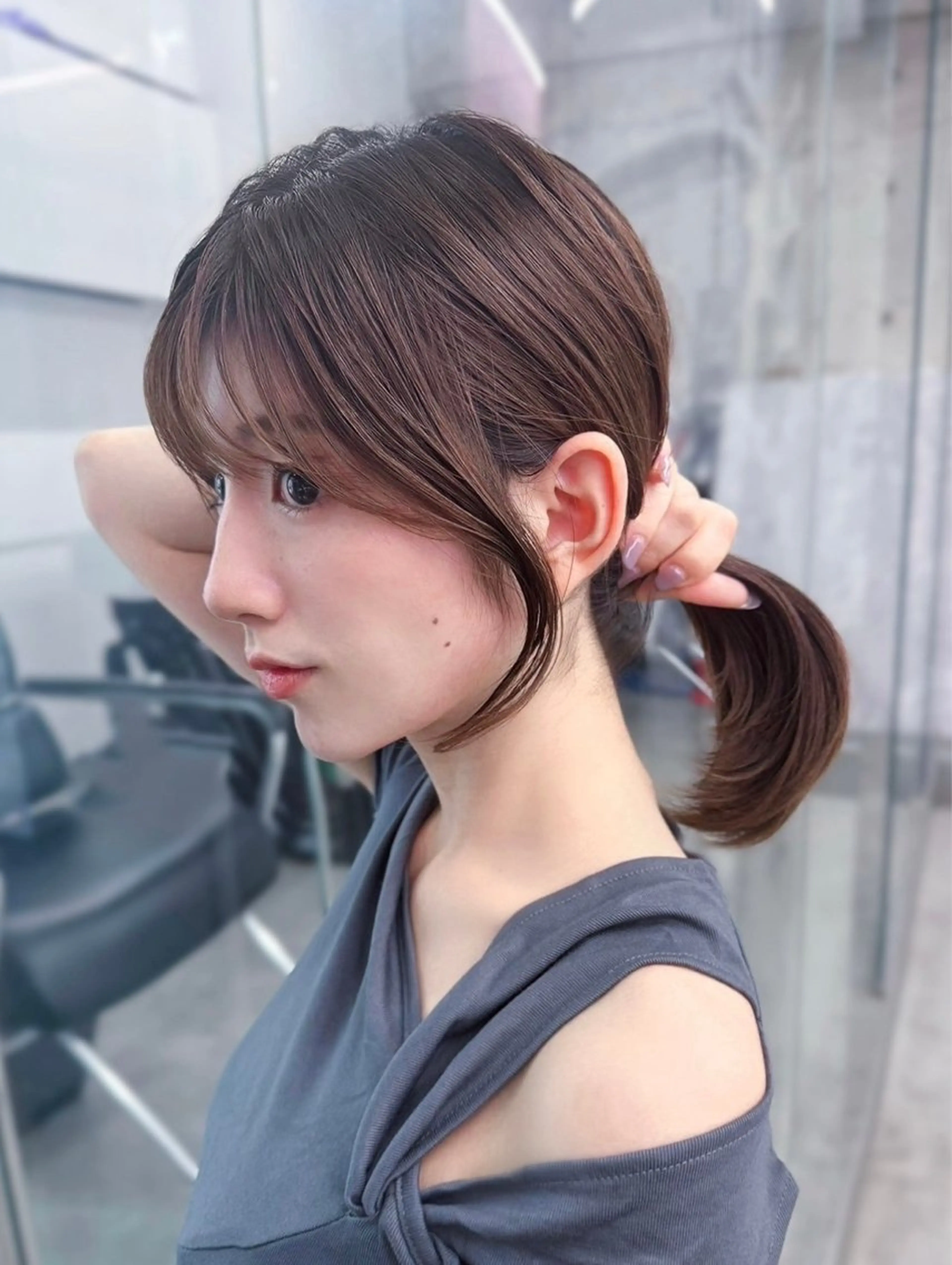 ミディアム 【顔まわりレイヤー透 明感カラー今崎太河】のヘアスタイル