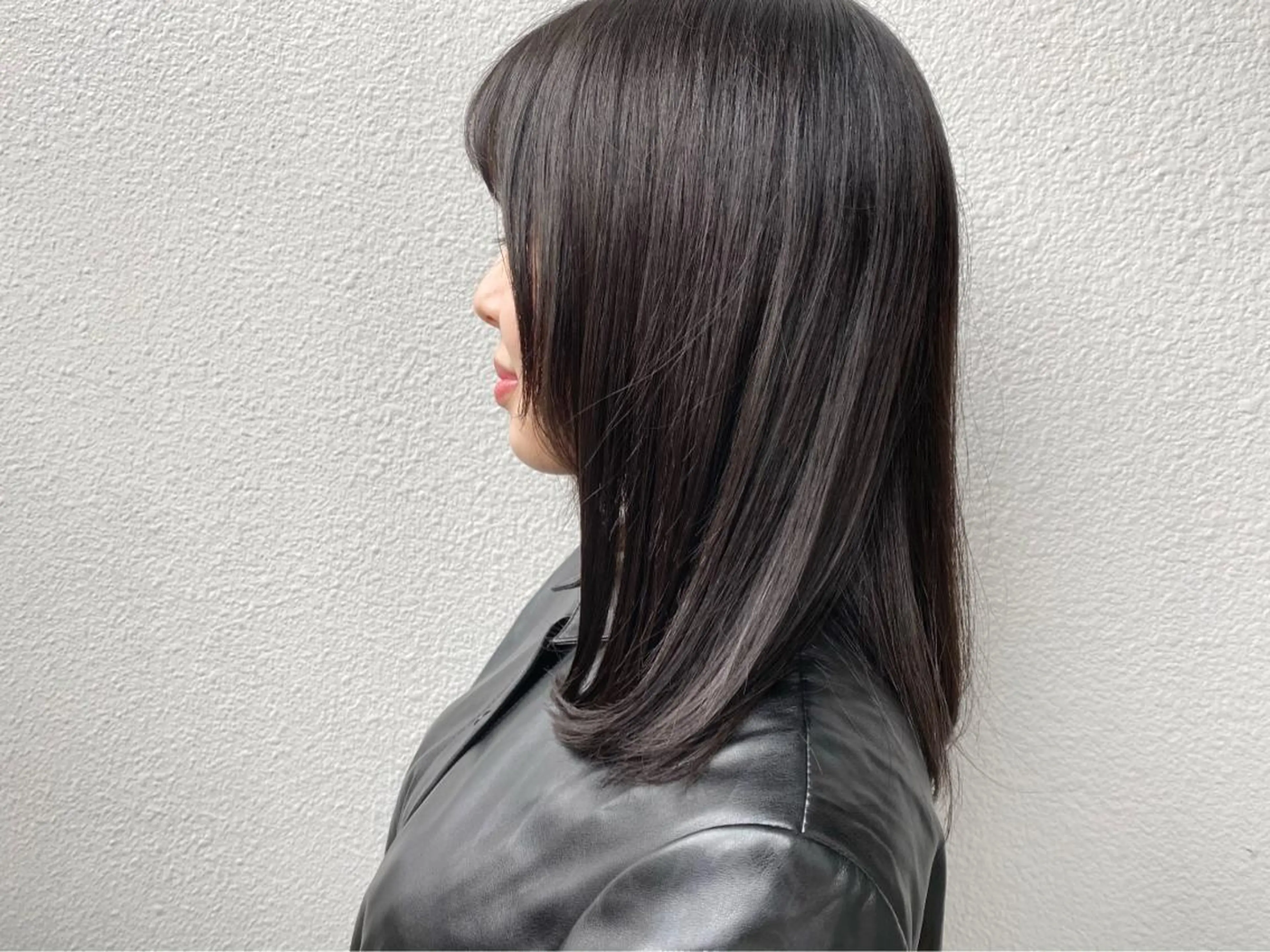 ミディアム カラー 透明感カラー グレージュ トリートメント 髪質改善/艶カラー 🎀レイヤーカットのヘアスタイル