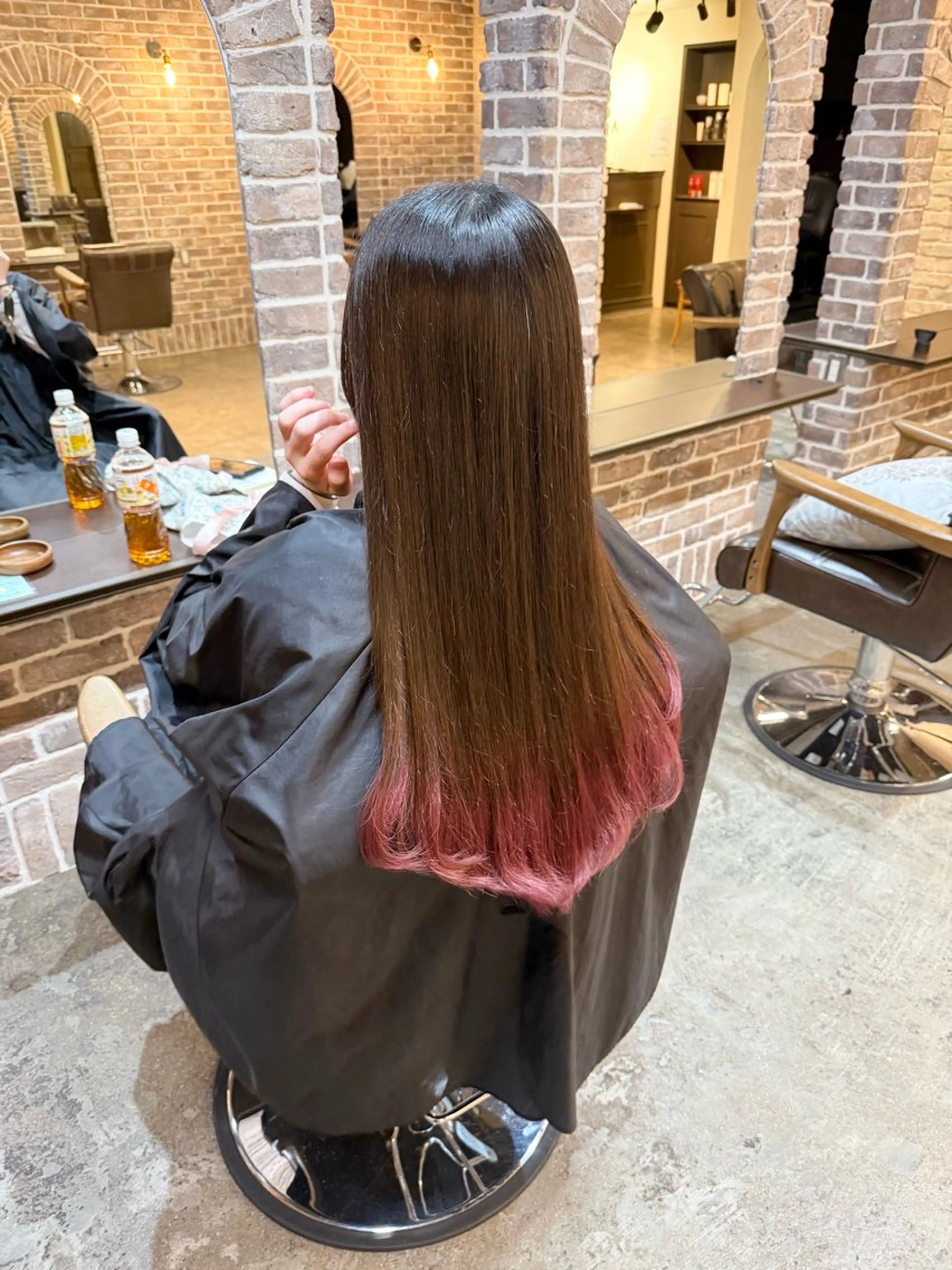 ロング カラー ベージュカラー ブリーチ グラデーションカラー ピンクカラー カット ヘアカラー トリートメント 艶カラー/インナー /グラデ/大西小百合のヘアスタイル