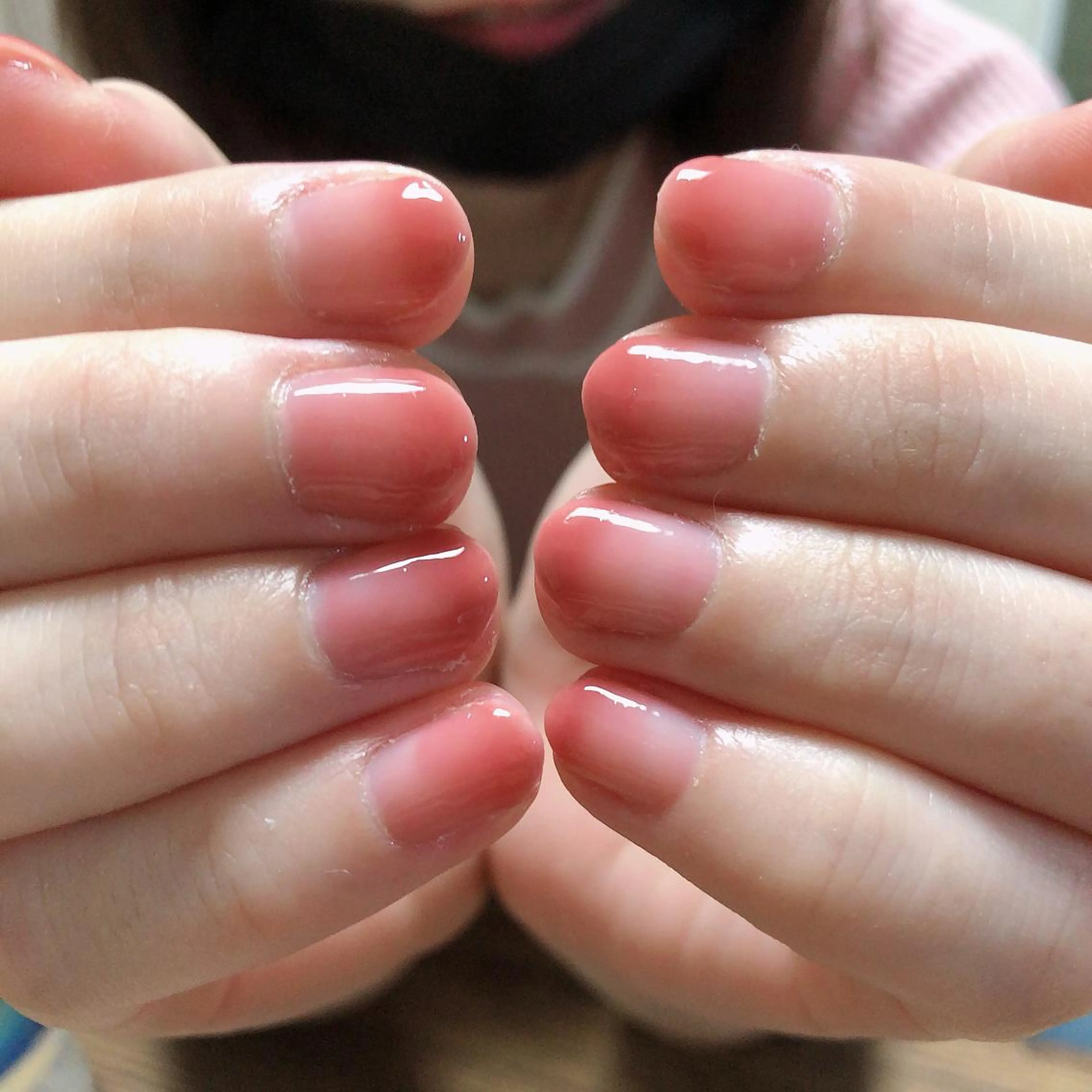 ネイル グラデーション ピンク 結城 怜菜のネイルデザイン