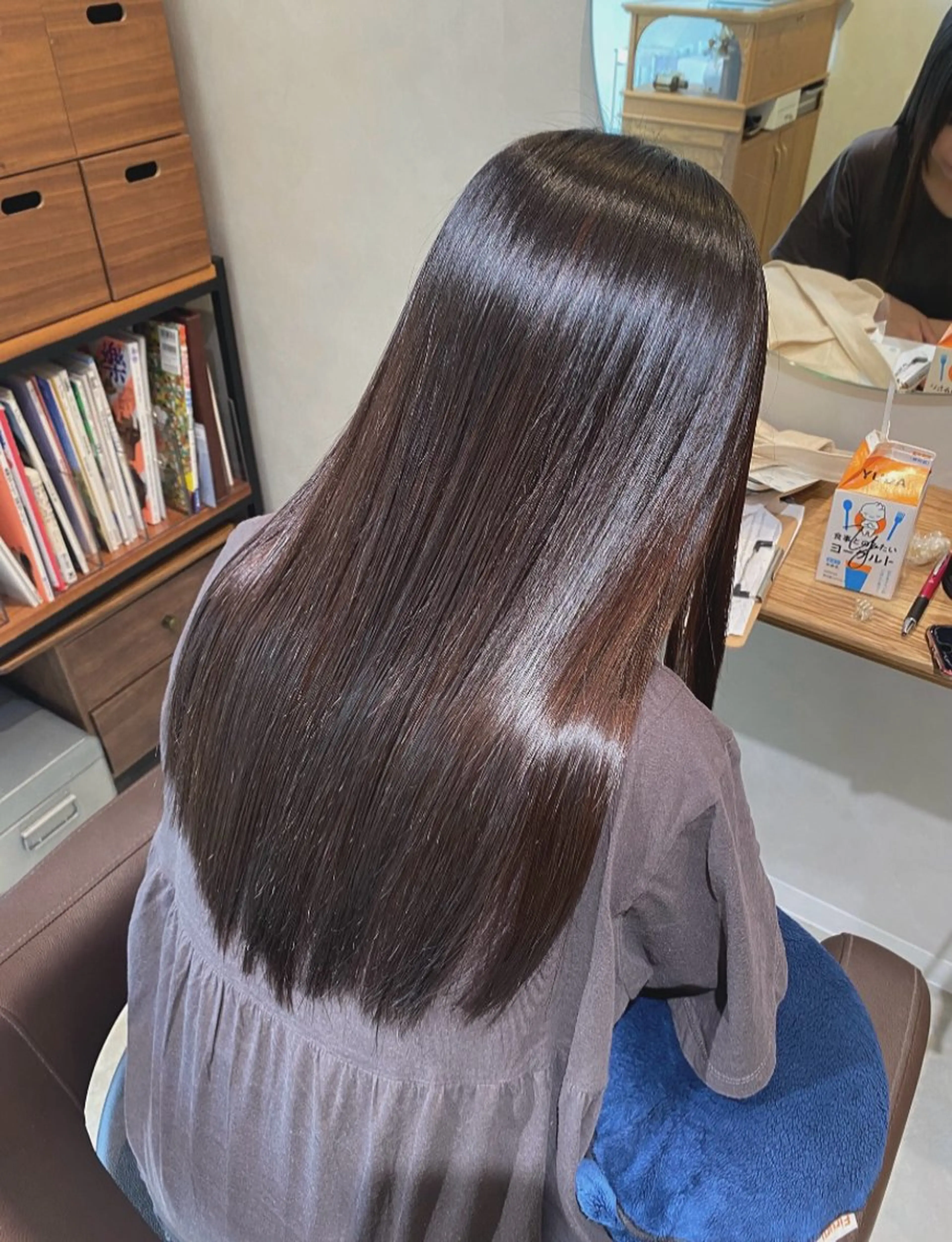 ロング 縮毛矯正 羽田 希のヘアスタイル