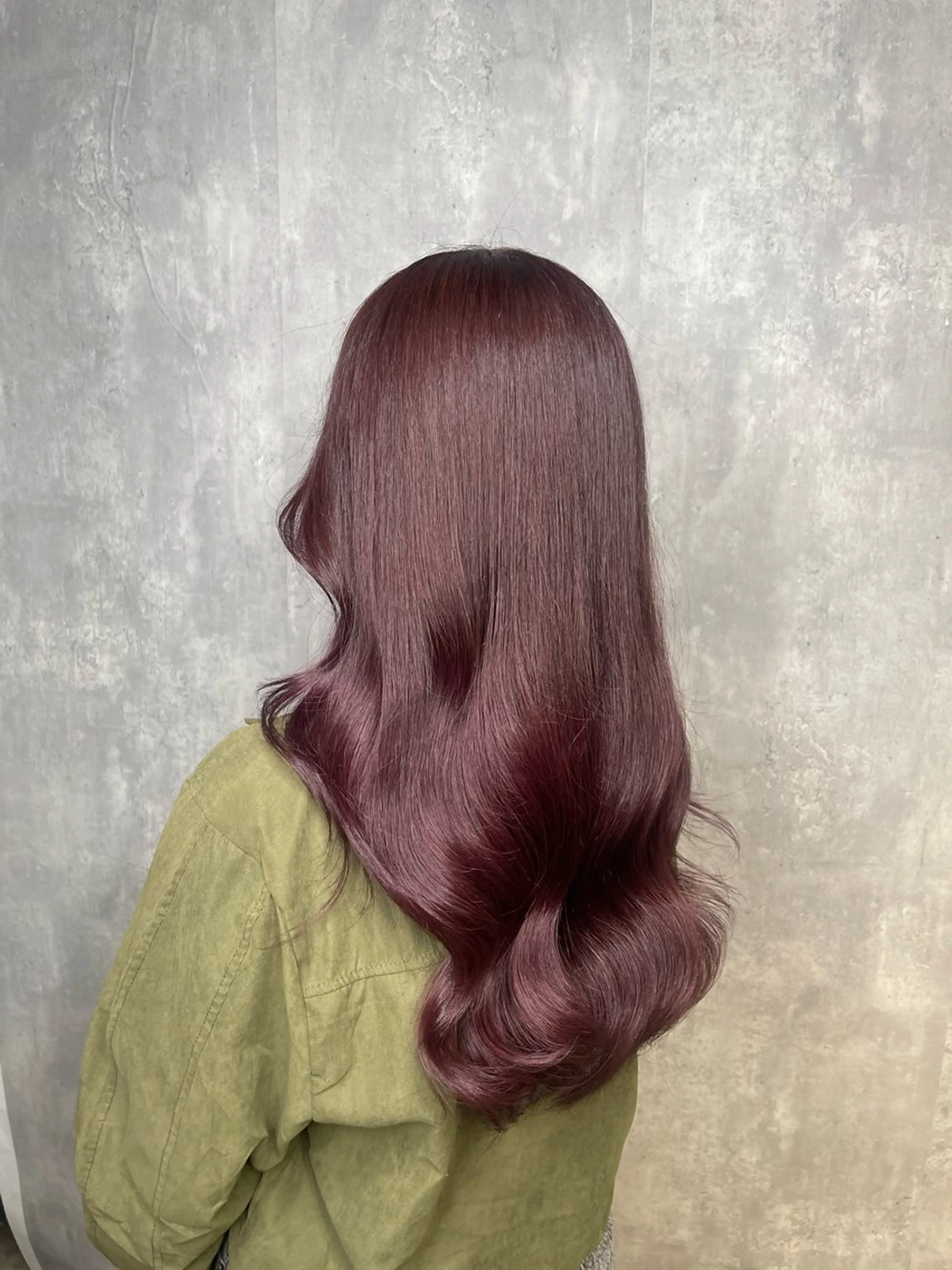 ロング カラー ブリーチ ラベンダーカラー ブリーチなしカラー ピンクカラー ピンクラベンダー ムラ修正/ ハイトーン💖Riaのヘアスタイル