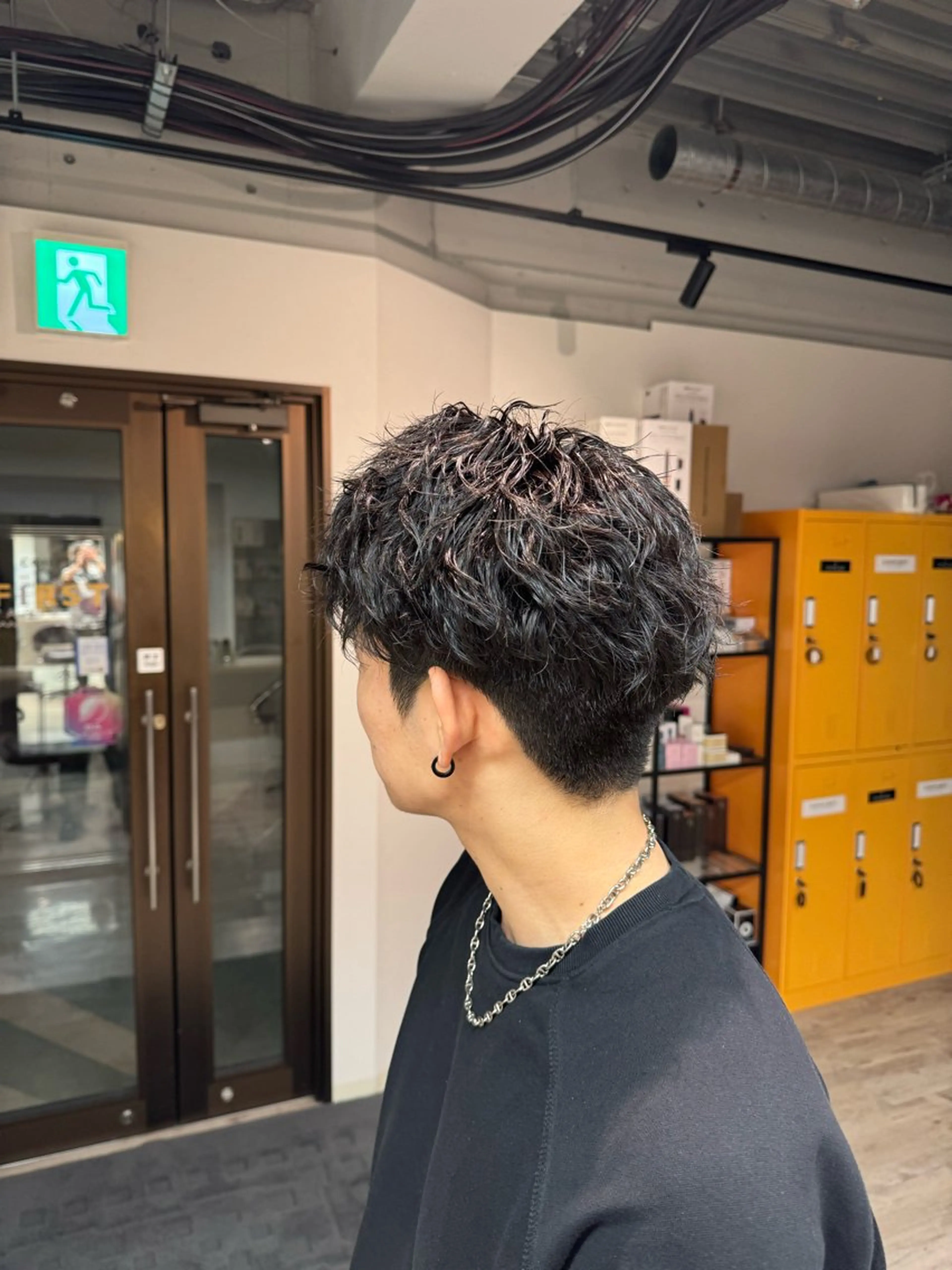 メンズ メンズパーマ メンズツイストパーマ ツイストパーマ 林 龍誠のヘアスタイル