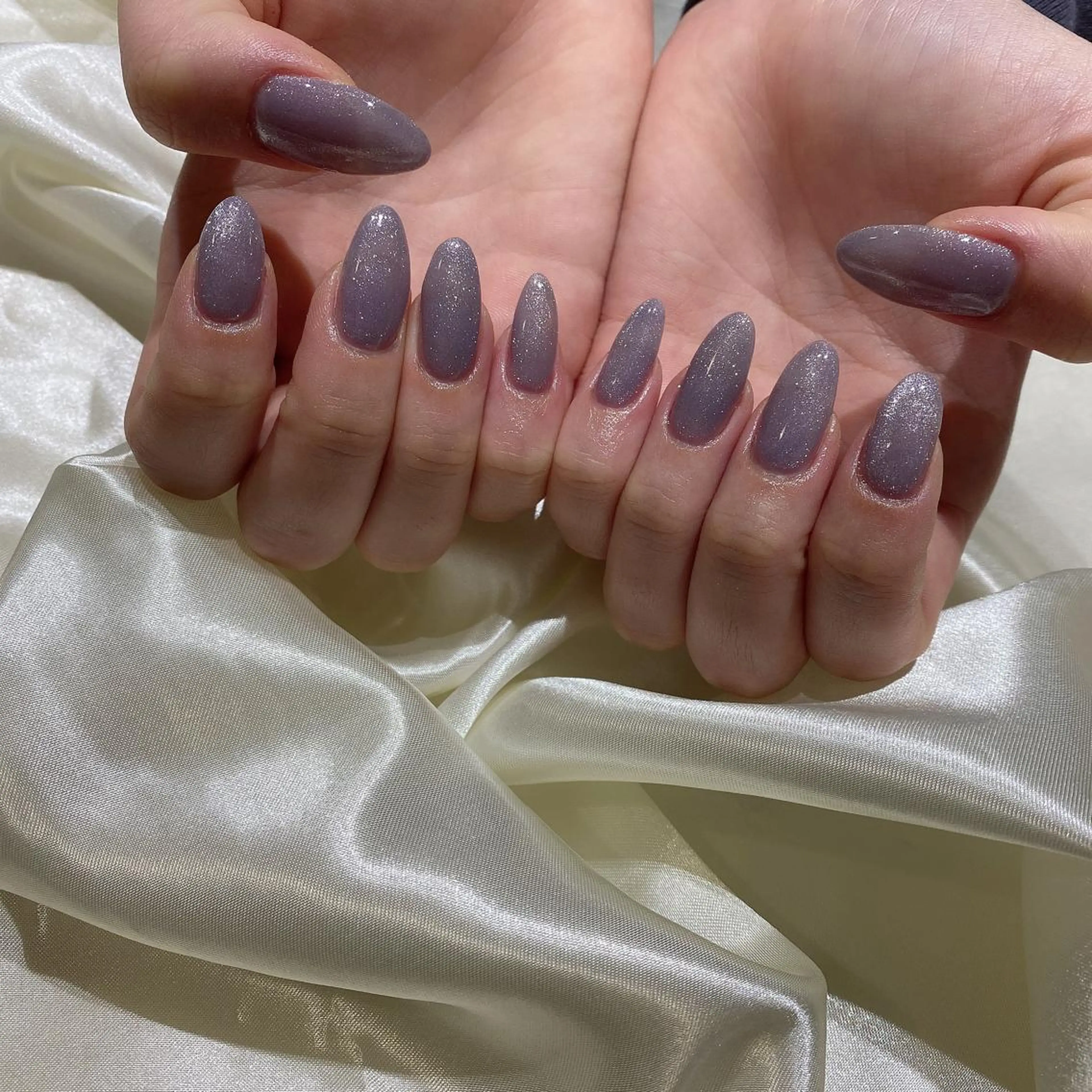 ネイル ハンドネイル 西岡 杏のネイルデザイン