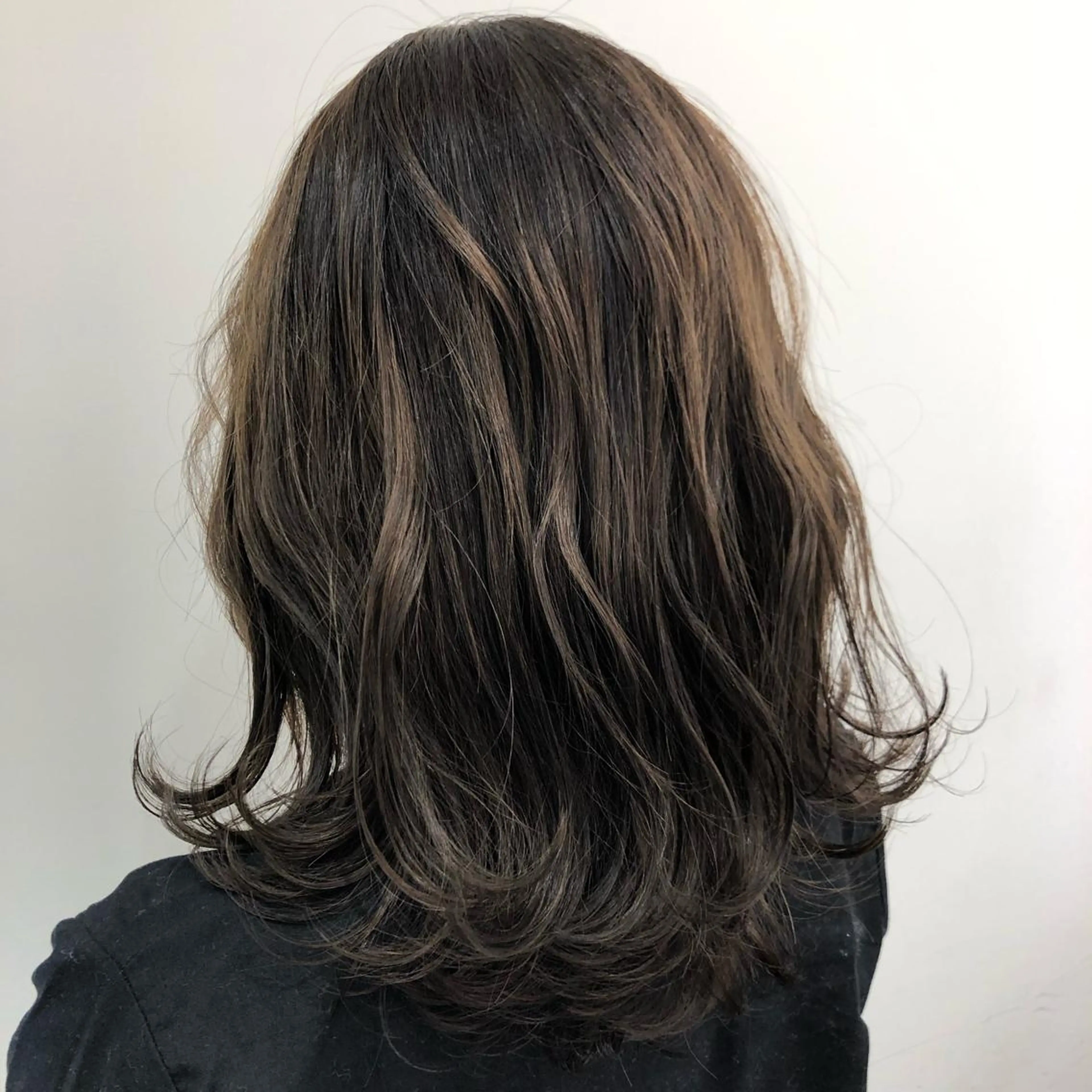 ミディアム 【髪質改善】 梅田　聡のヘアスタイル