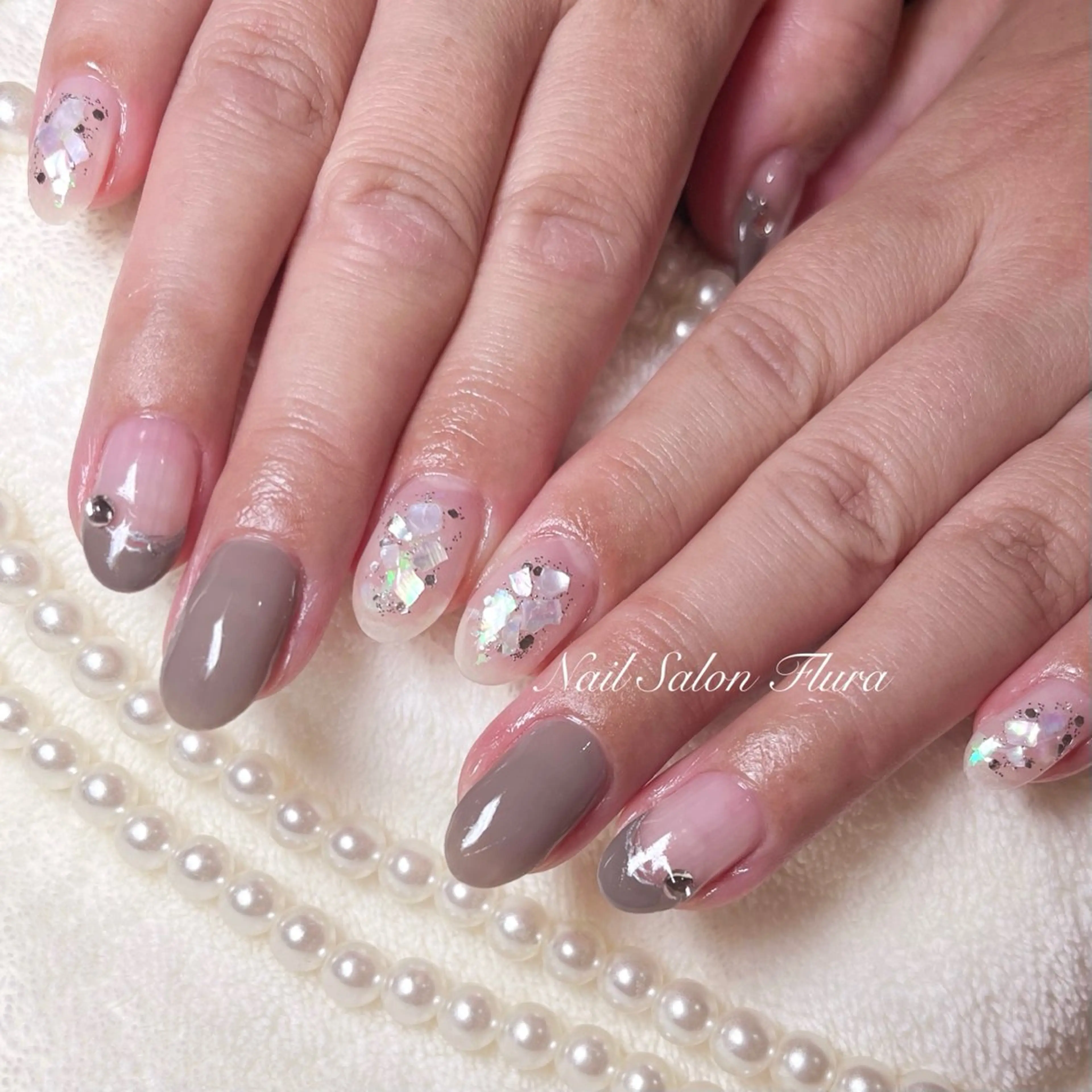 ネイル NailSalon Fluraのネイルデザイン