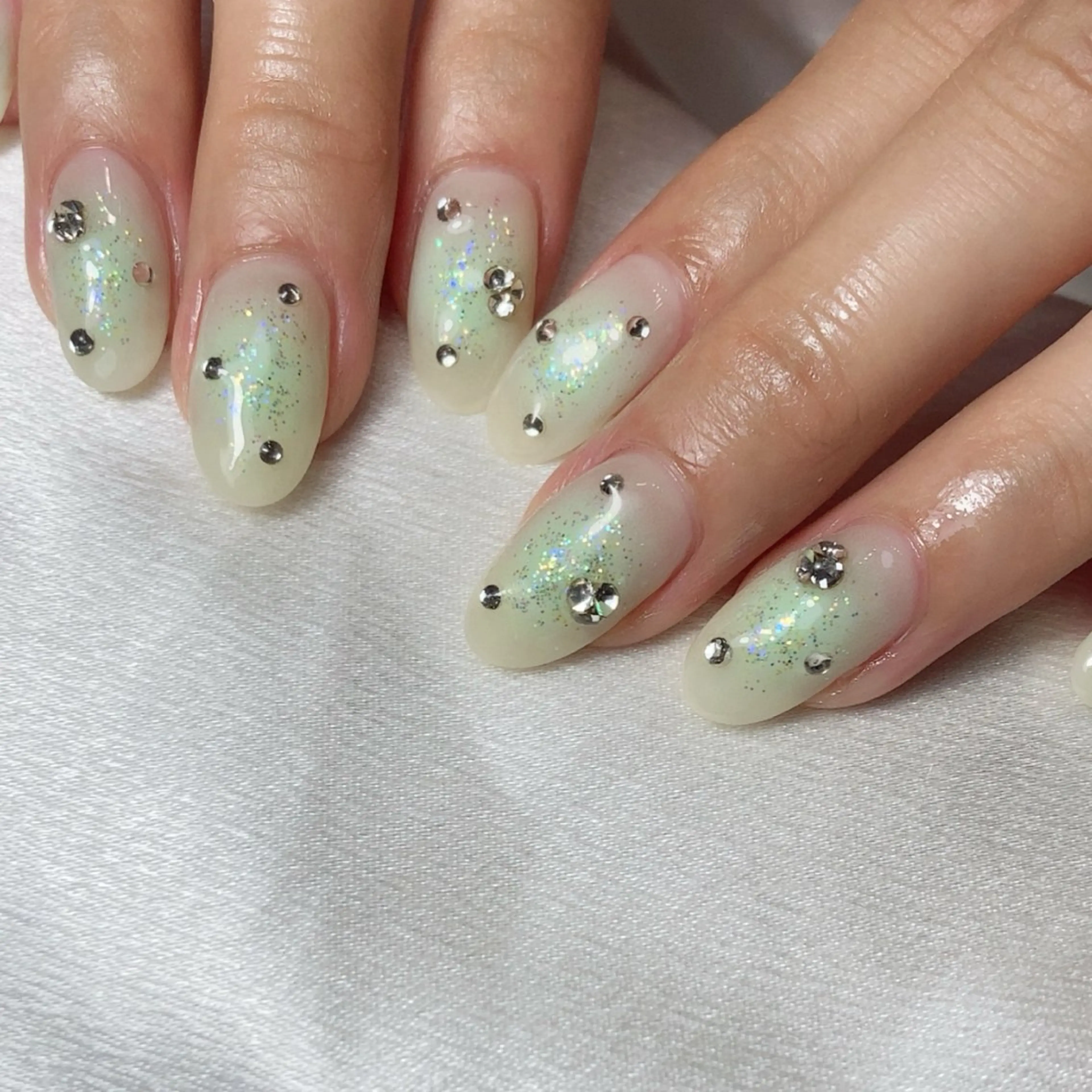 ネイル Legit nail salonのネイルデザイン